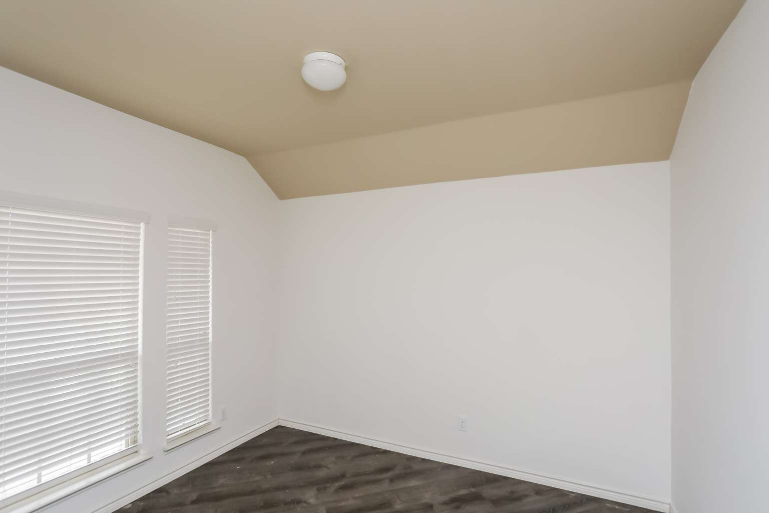 556 La Grange Drive