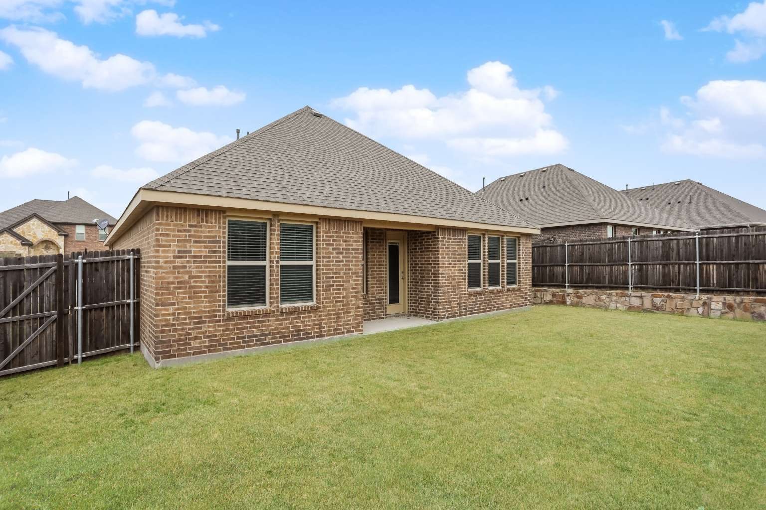 556 La Grange Drive