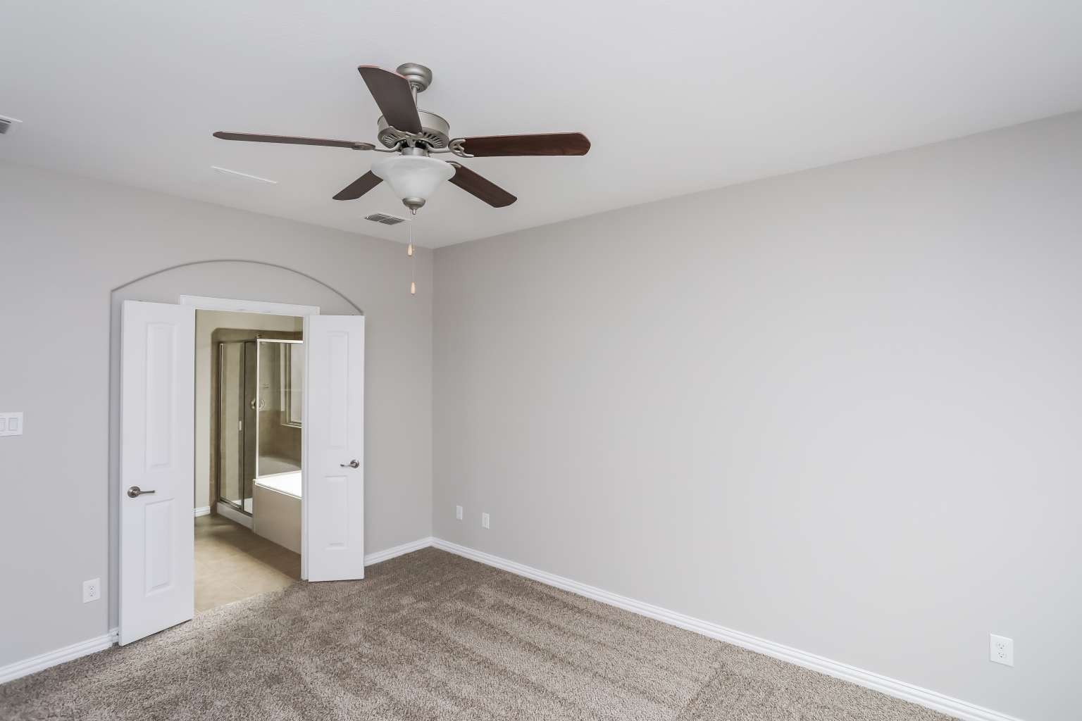 556 La Grange Drive