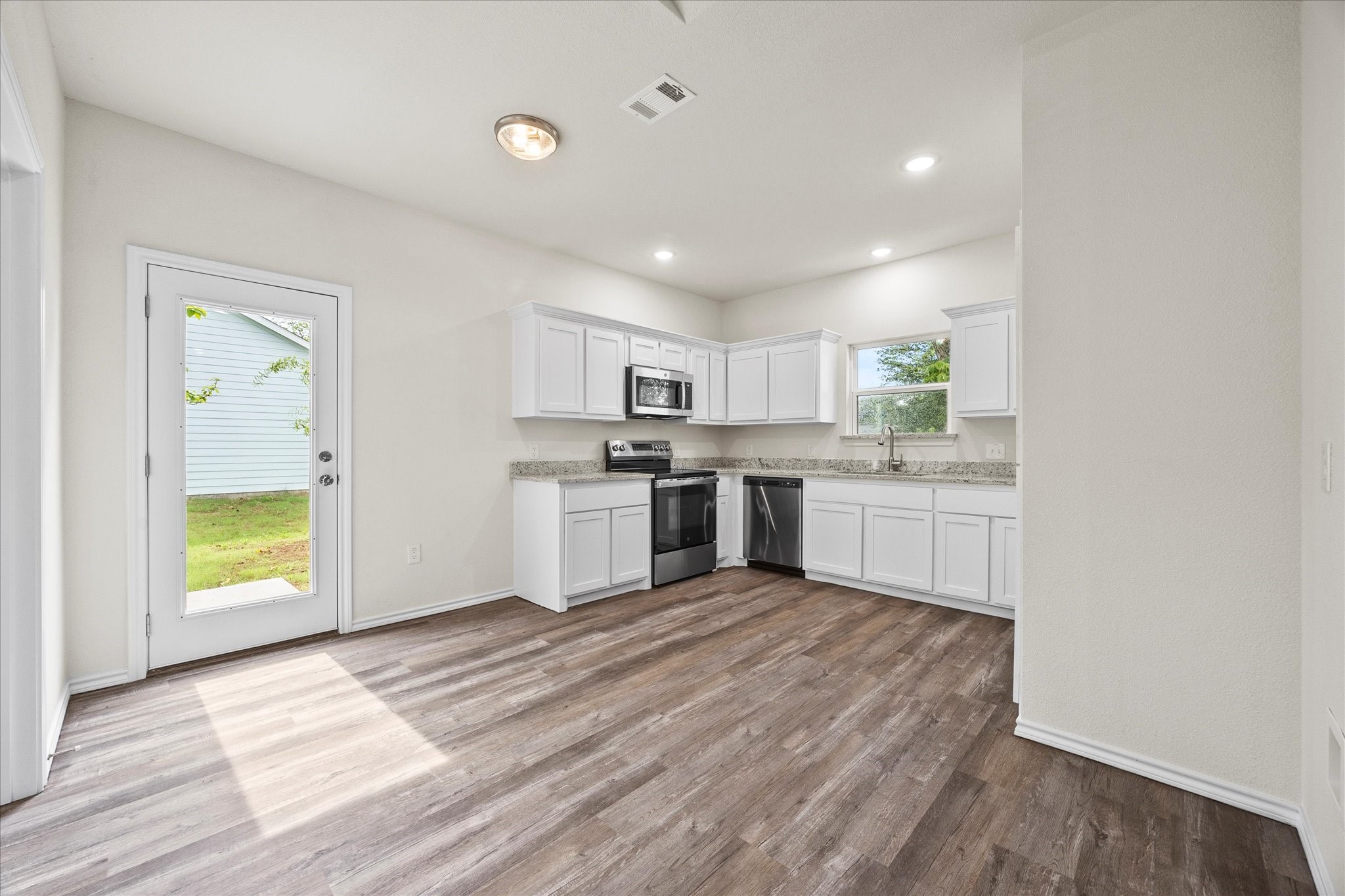 412 Vista Meadow