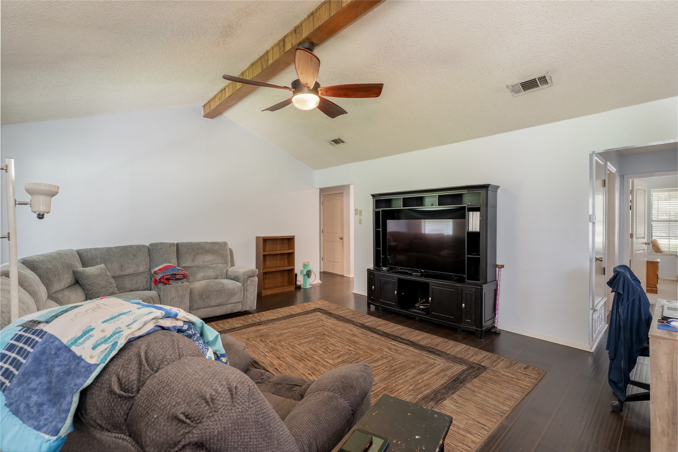 504 Center Point Lane