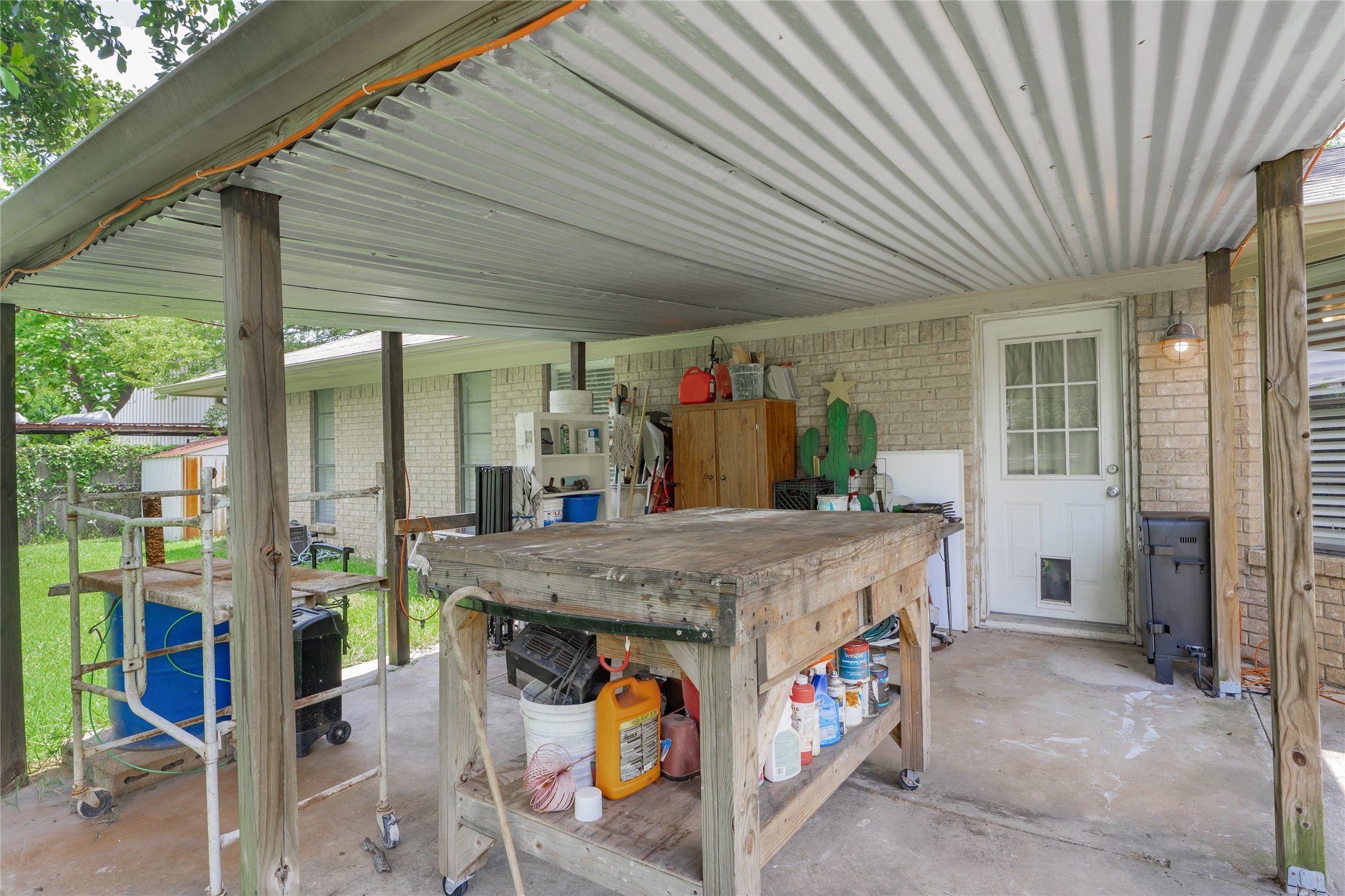 504 Center Point Lane