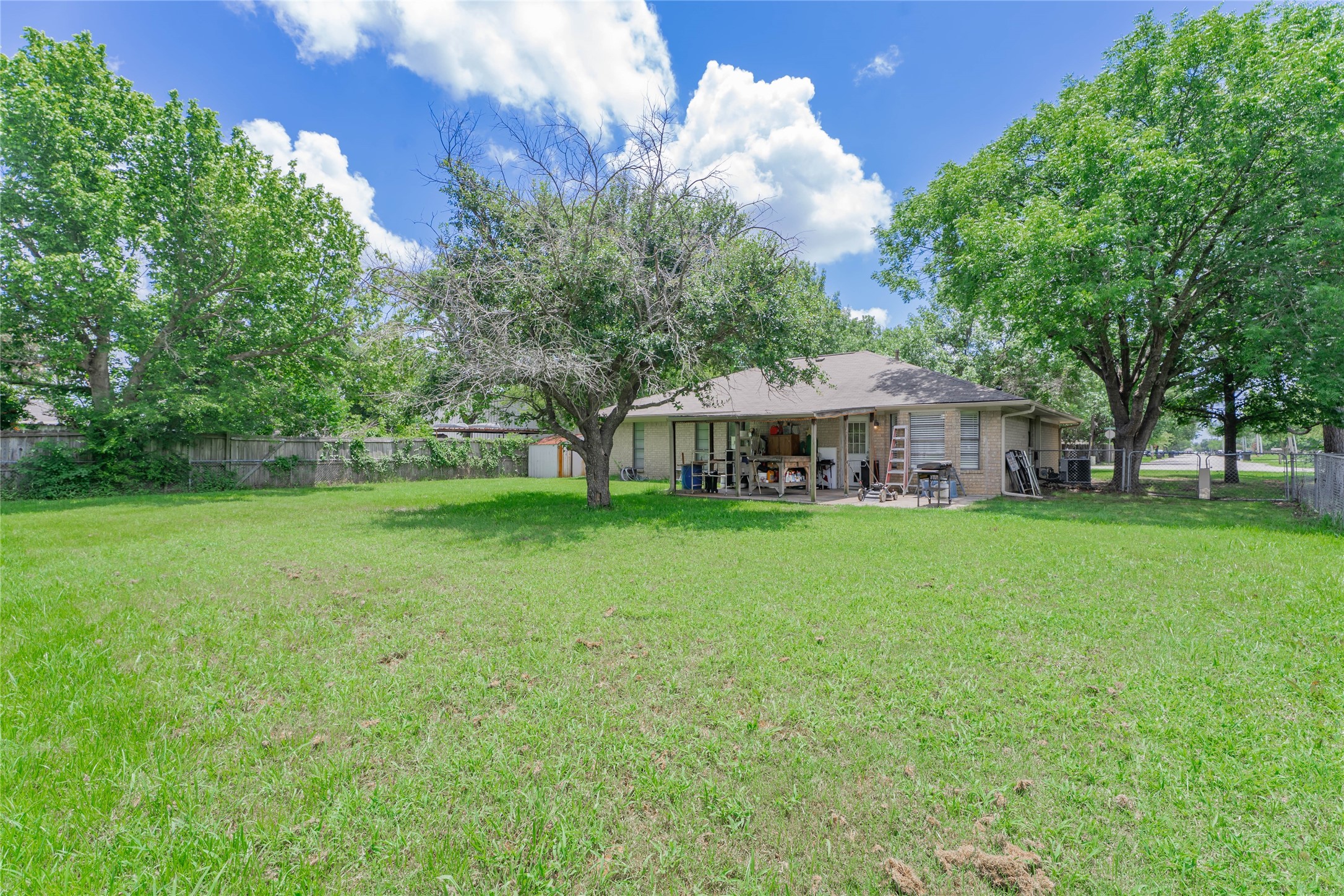 504 Center Point Lane