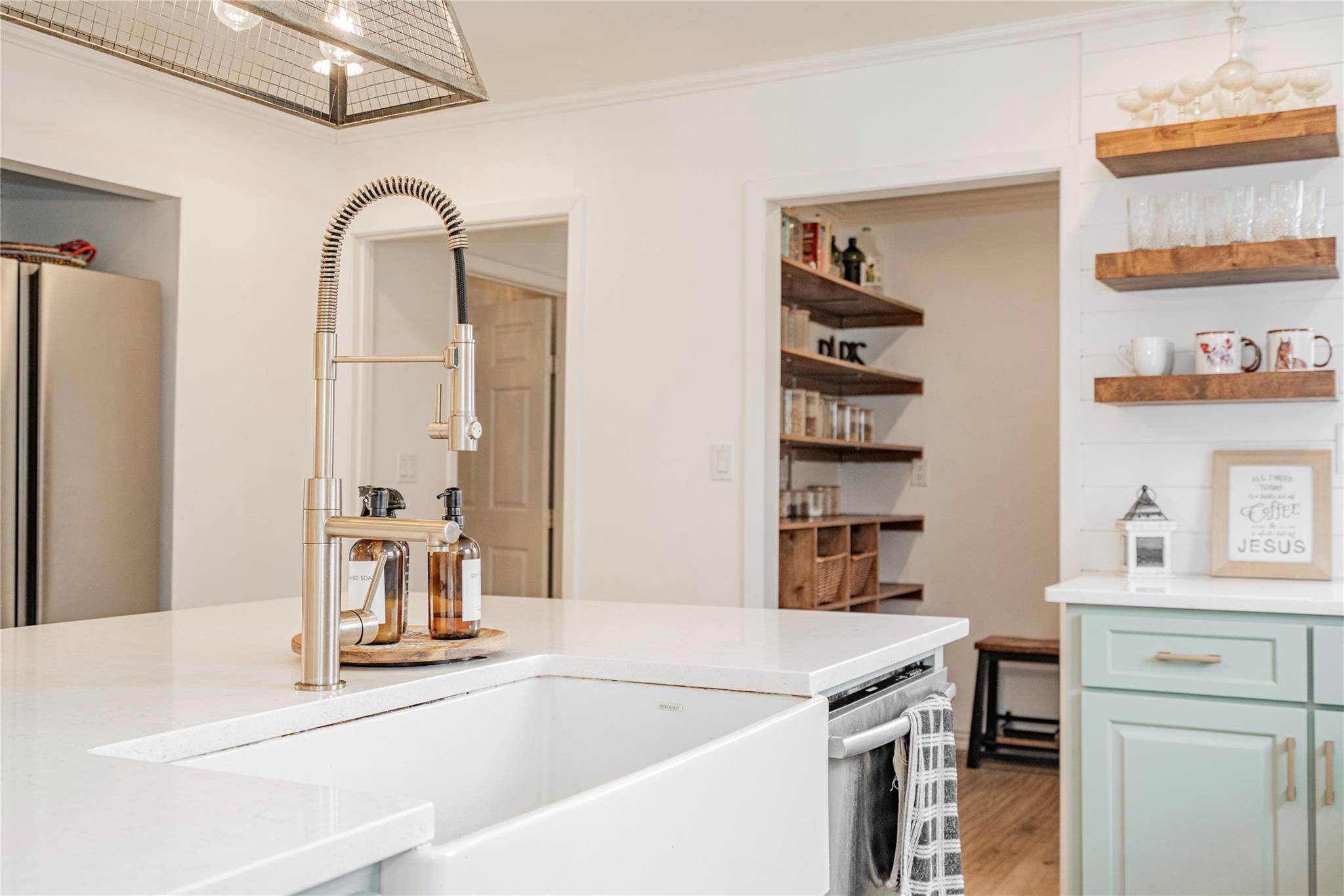 2831 Private Road 2410