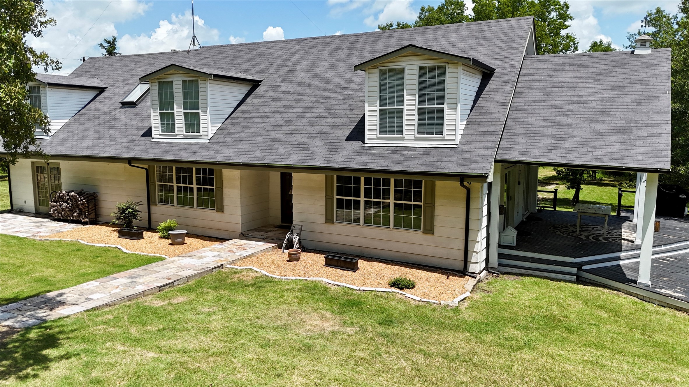 2831 Private Road 2410