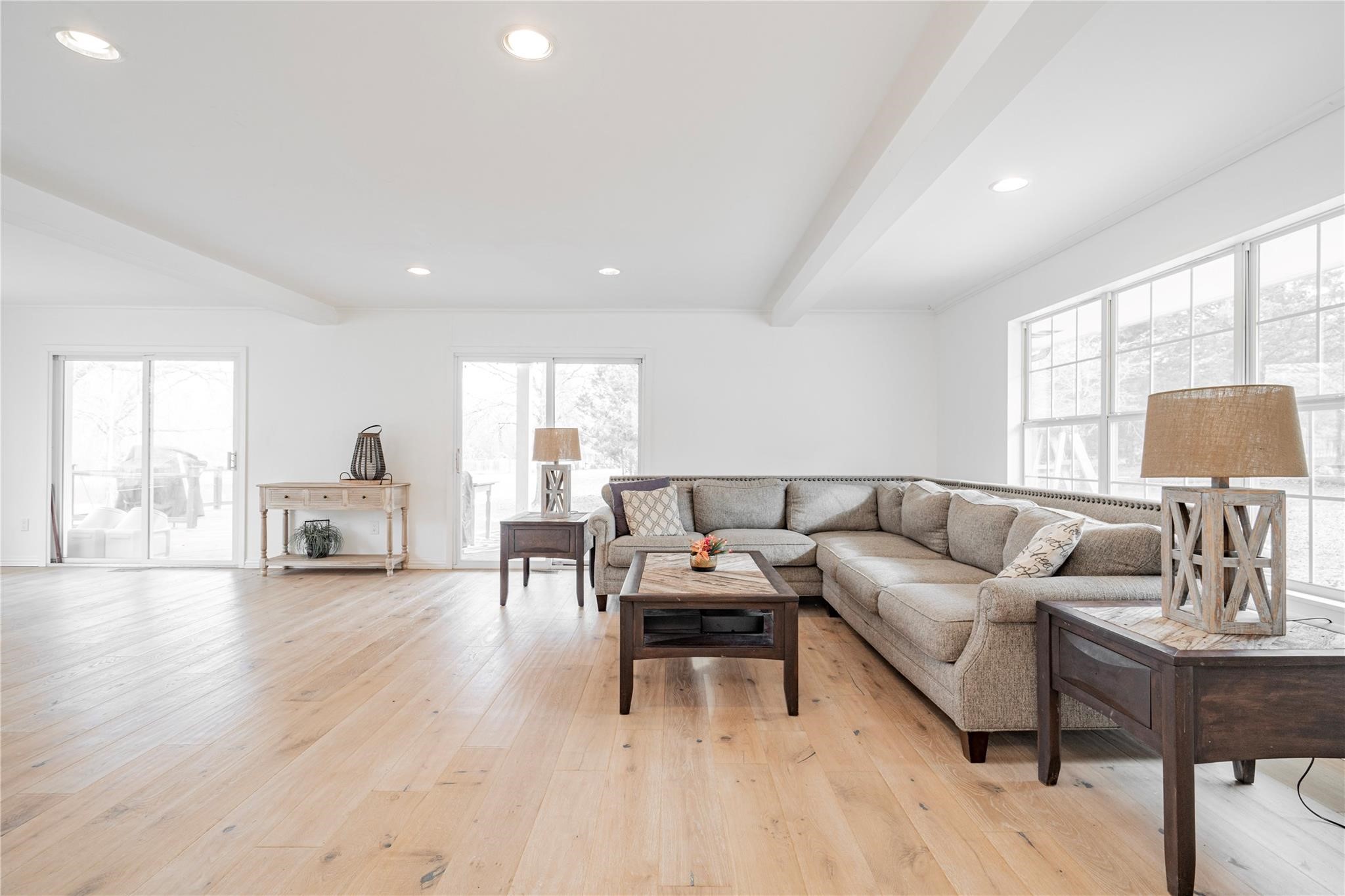 2831 Private Road 2410