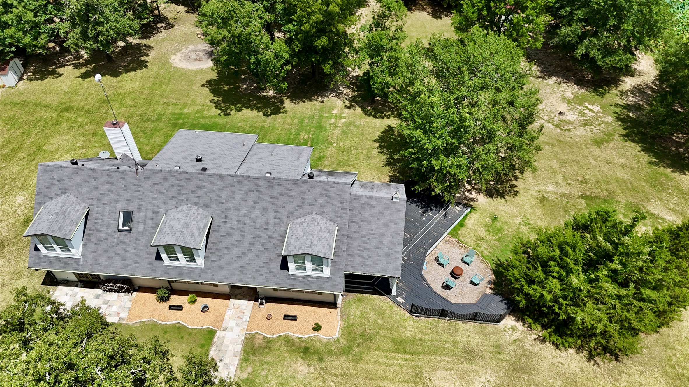 2831 Private Road 2410