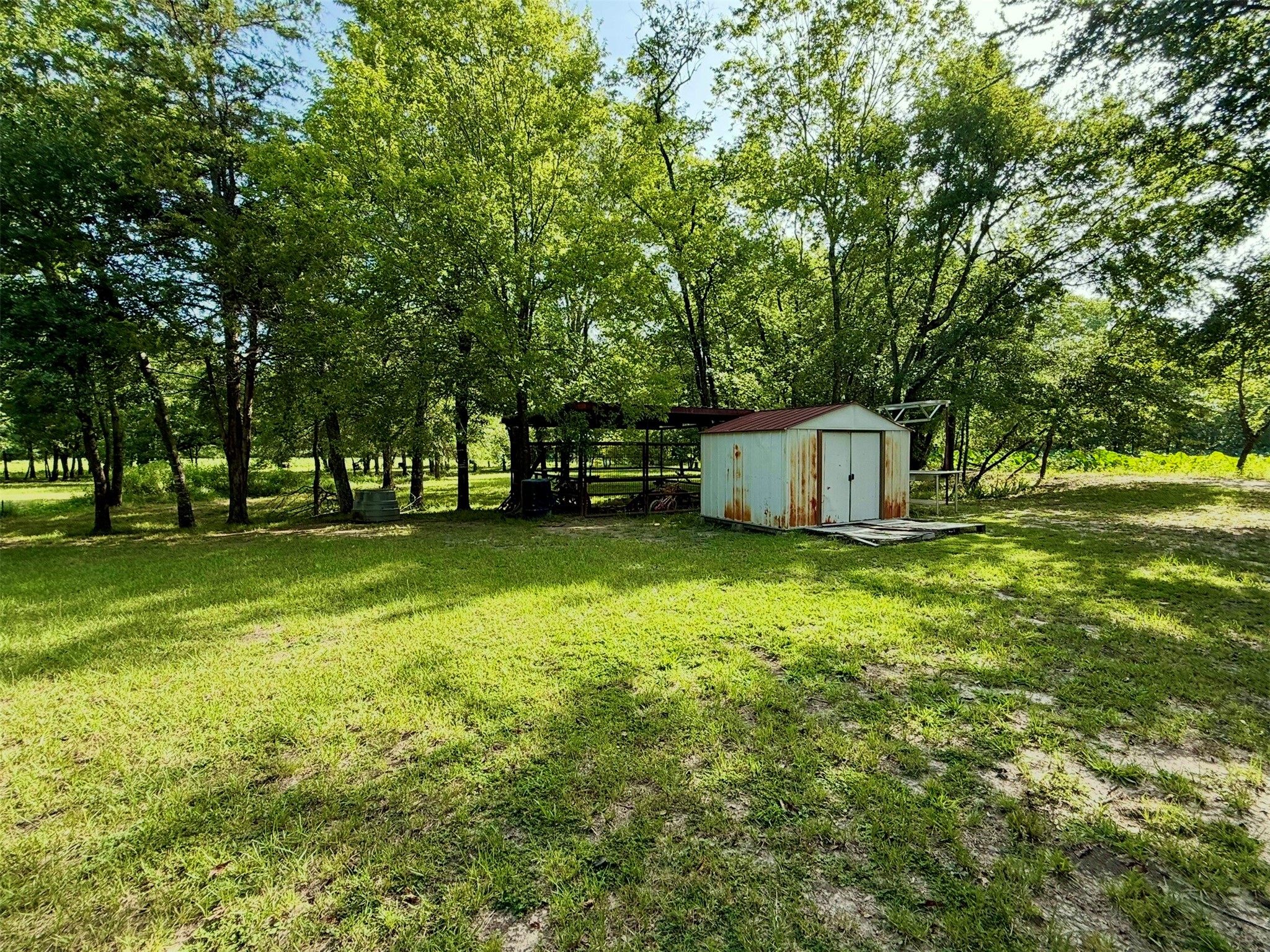 2831 Private Road 2410