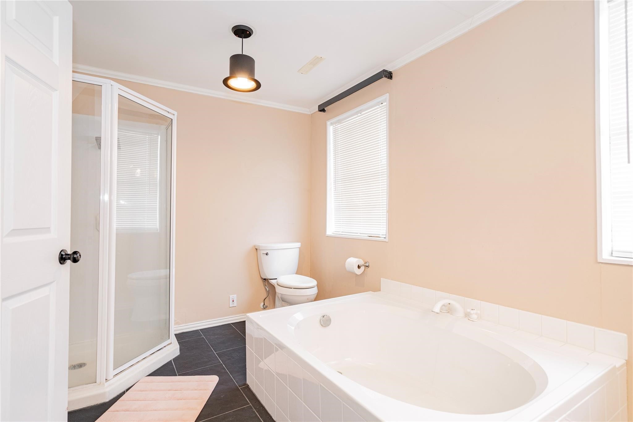 2831 Private Road 2410