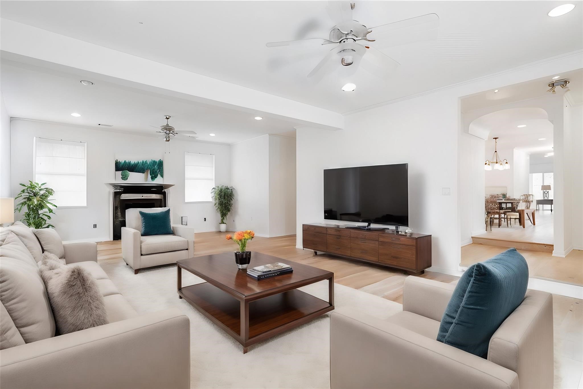 2831 Private Road 2410