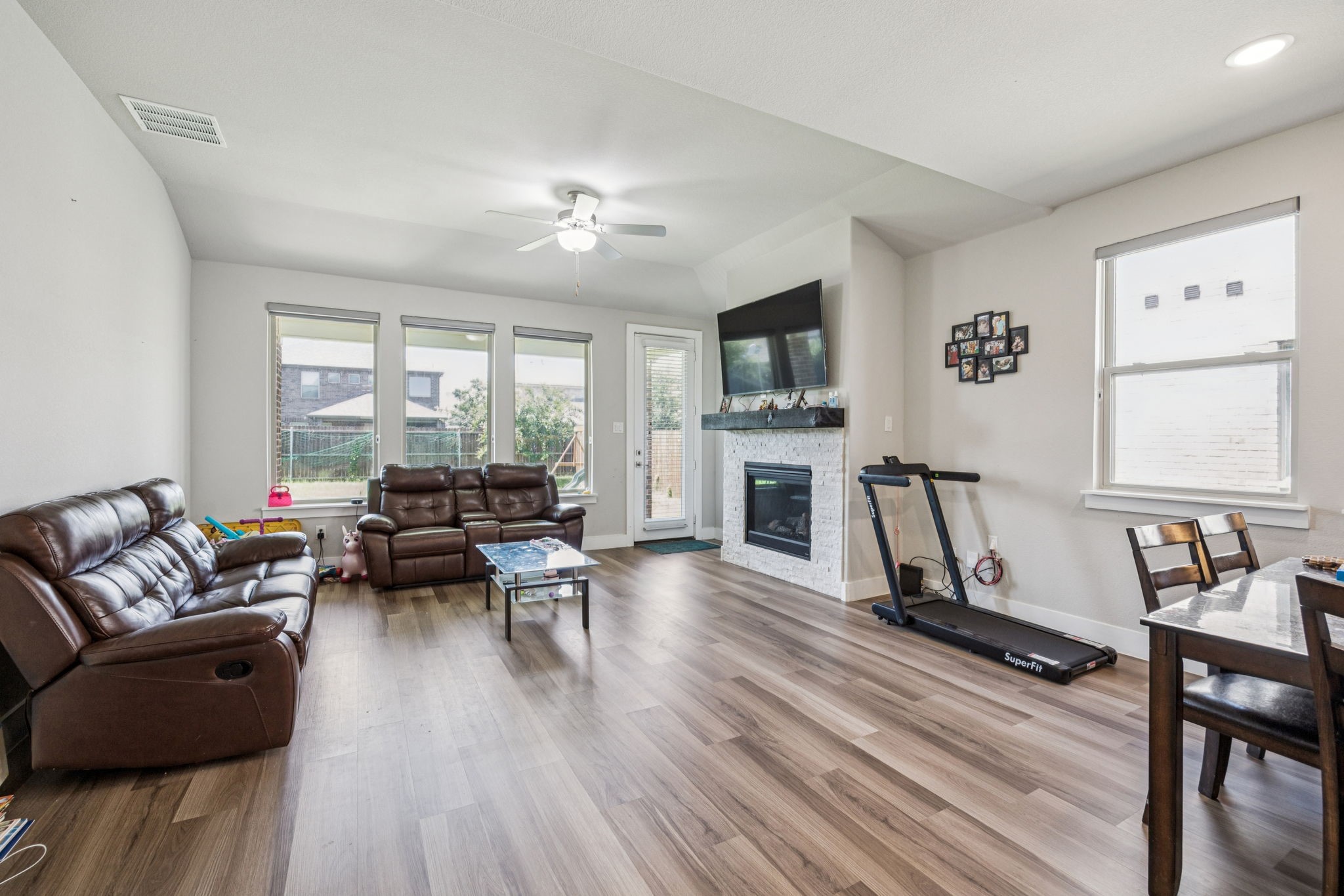 2325 Covey Court