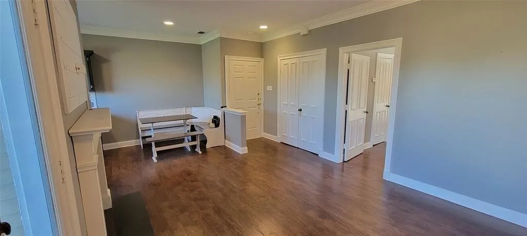 7126 Holly Hill Drive 209