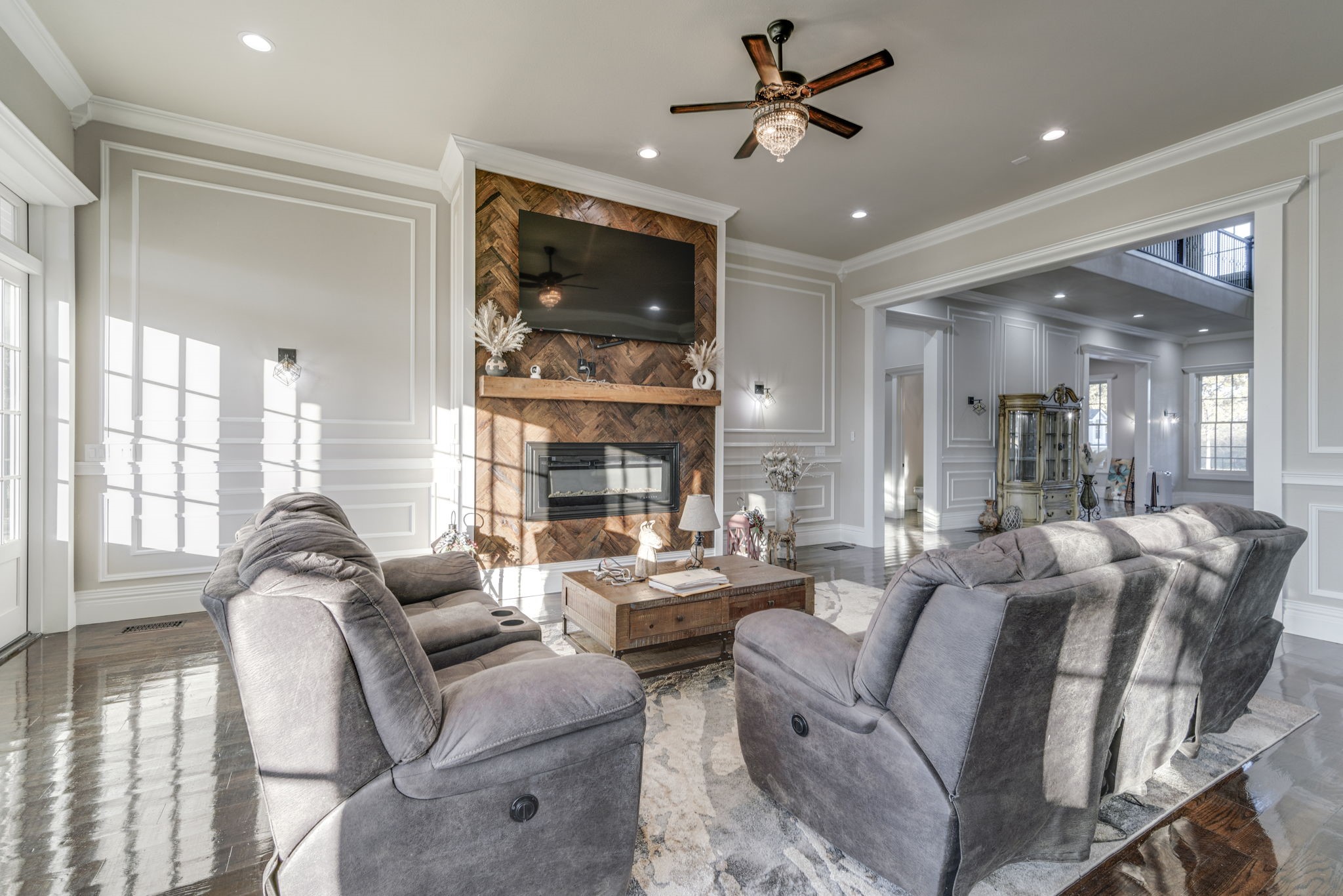 1351 Country Club Road