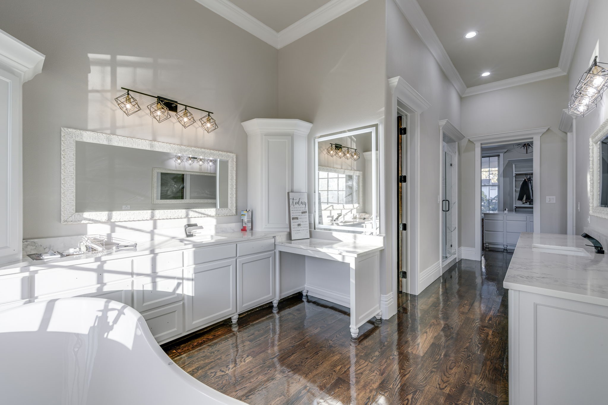 1351 Country Club Road