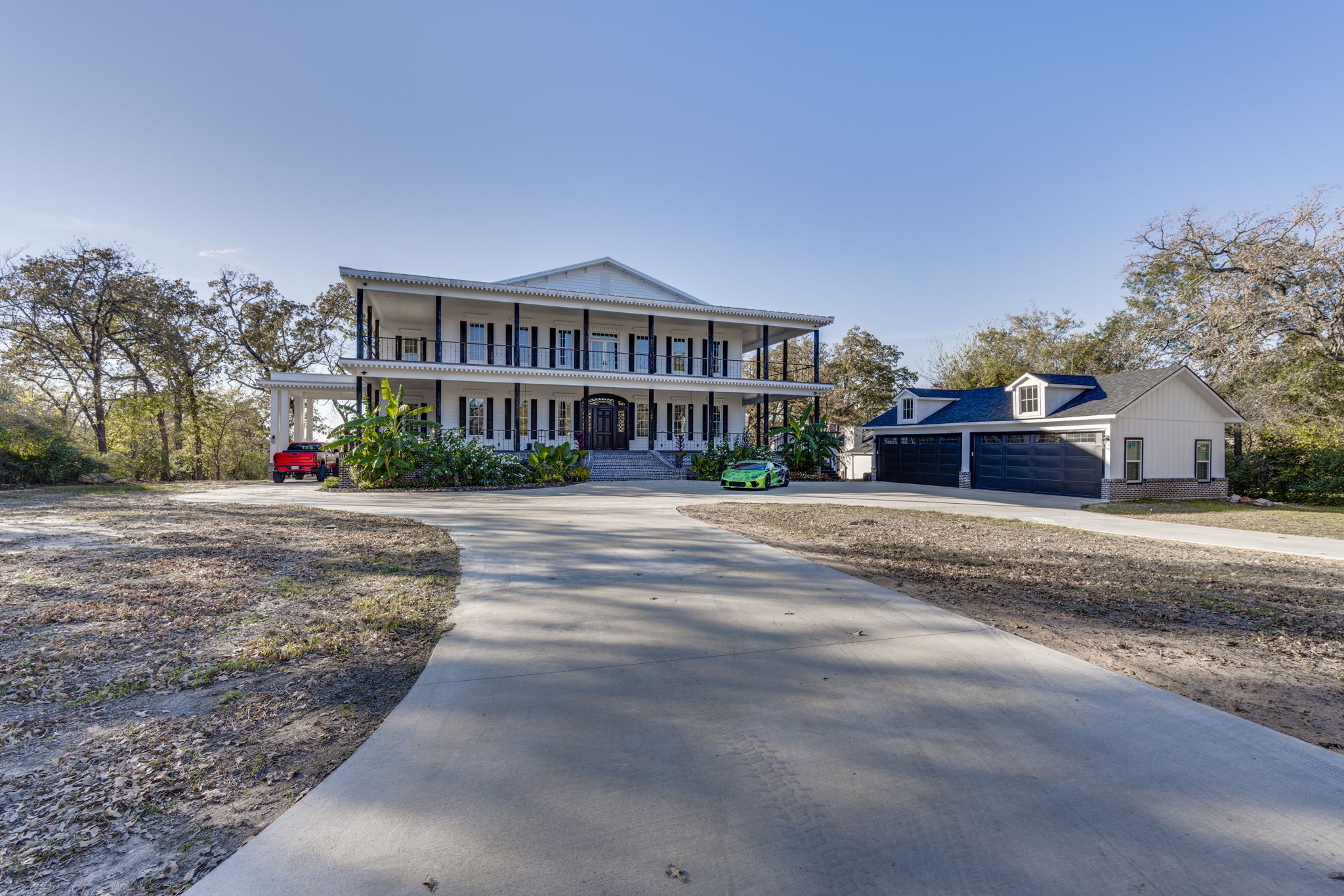 1351 Country Club Road