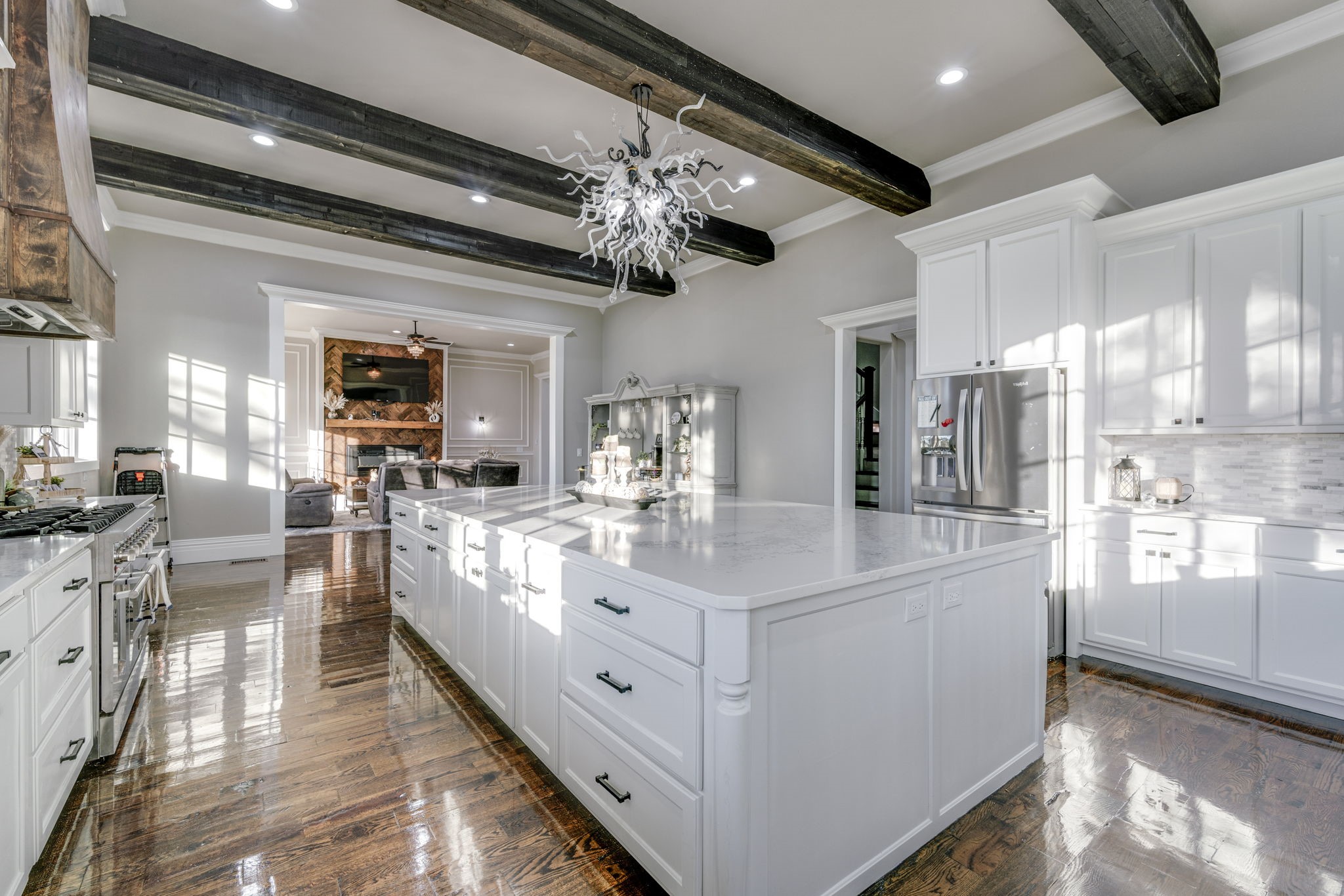 1351 Country Club Road