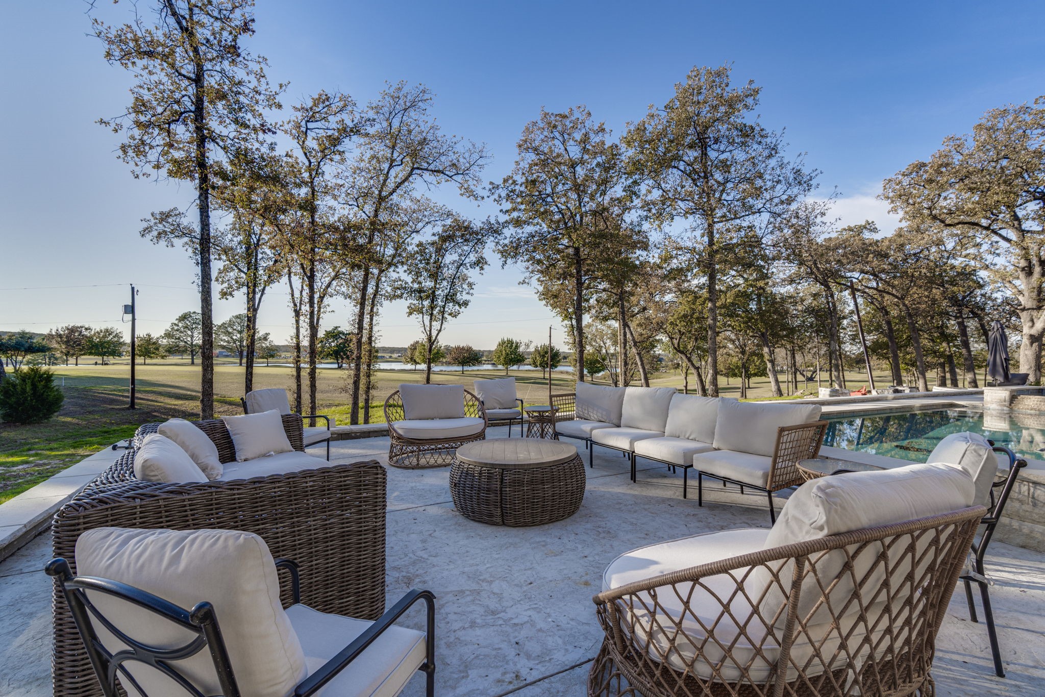 1351 Country Club Road