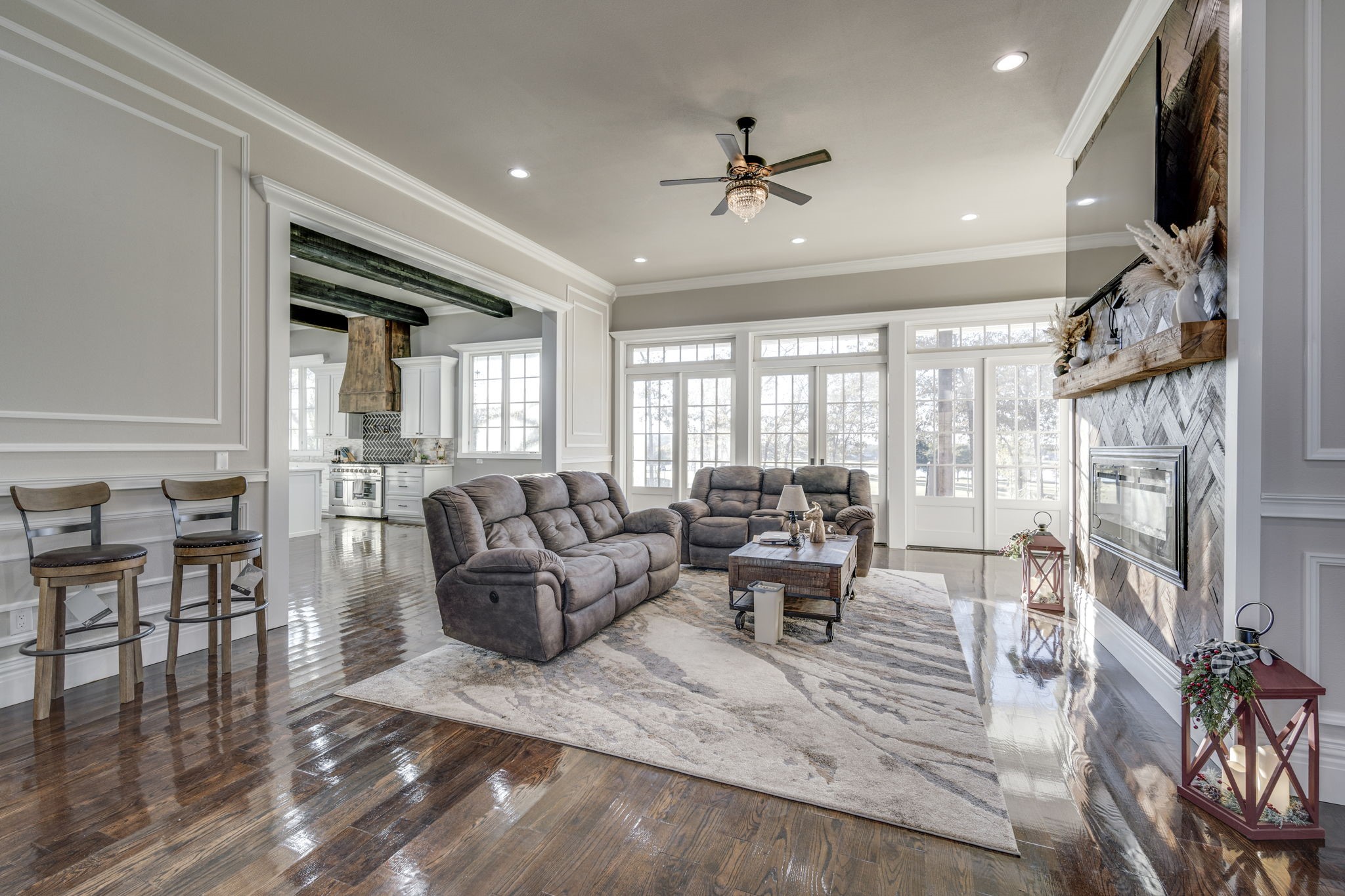1351 Country Club Road