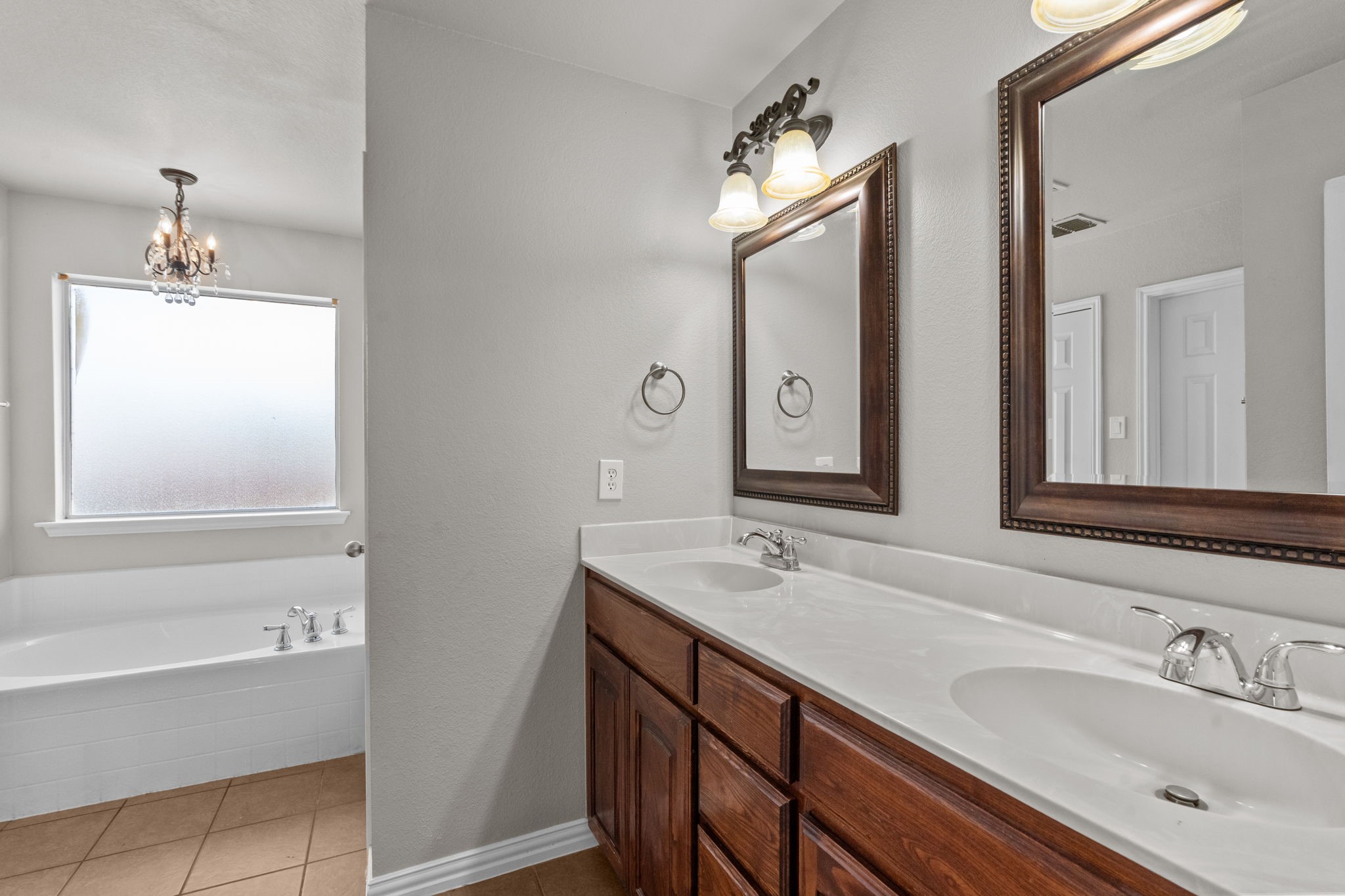 1224 Roping Reins Way