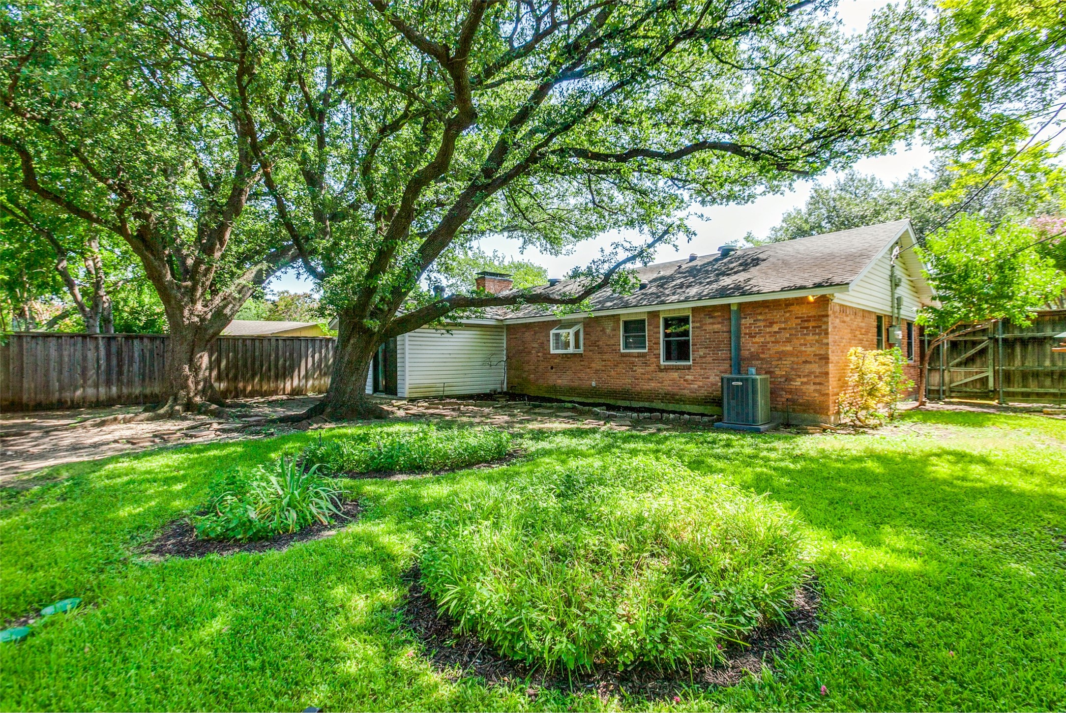 8621 Grenadier Drive