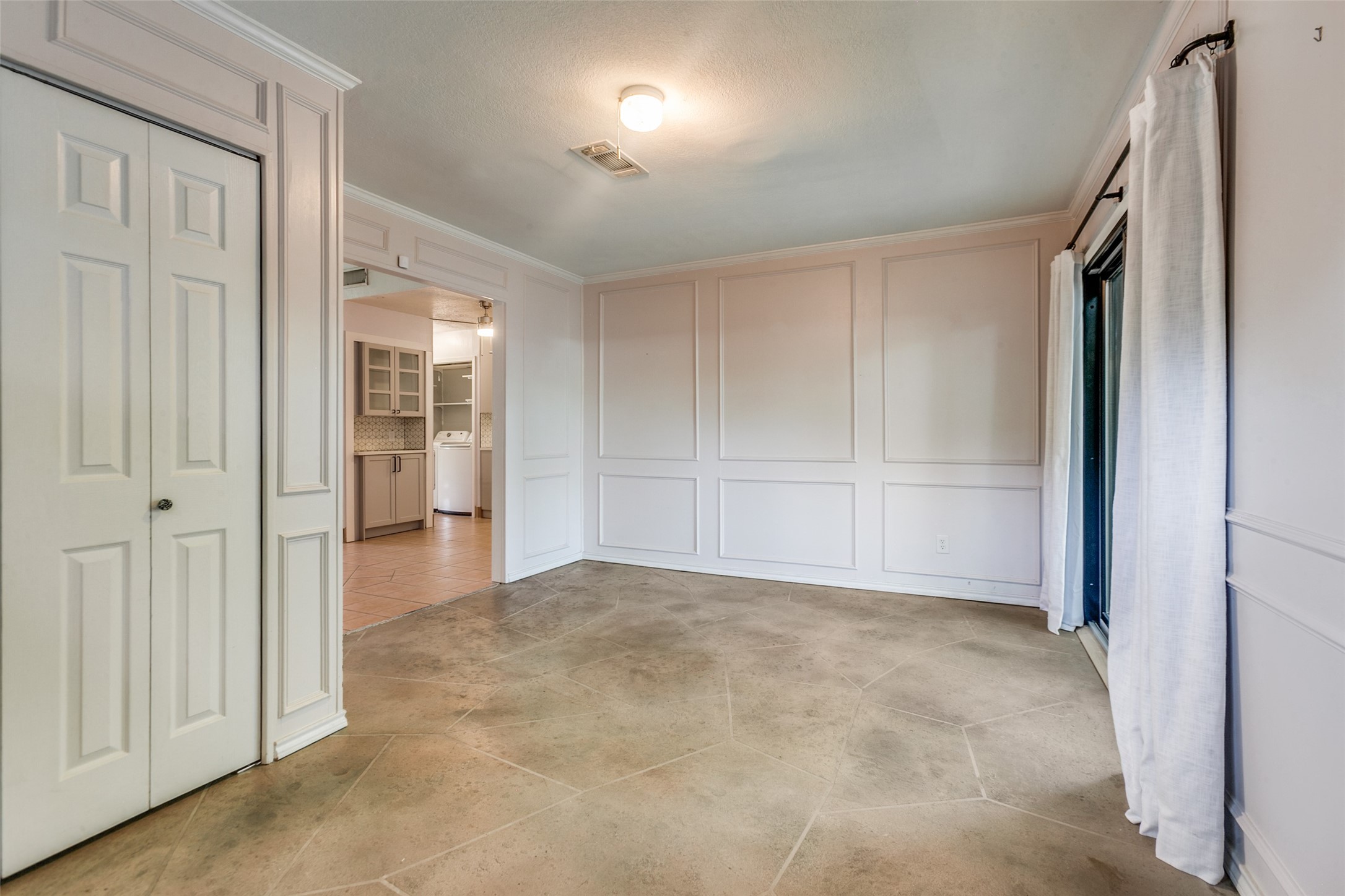 8621 Grenadier Drive
