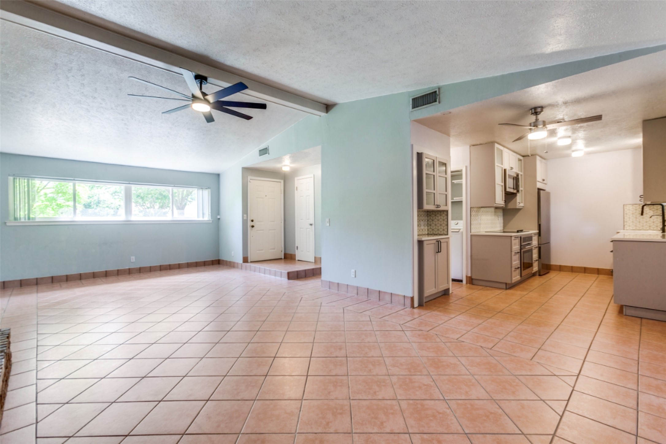 8621 Grenadier Drive
