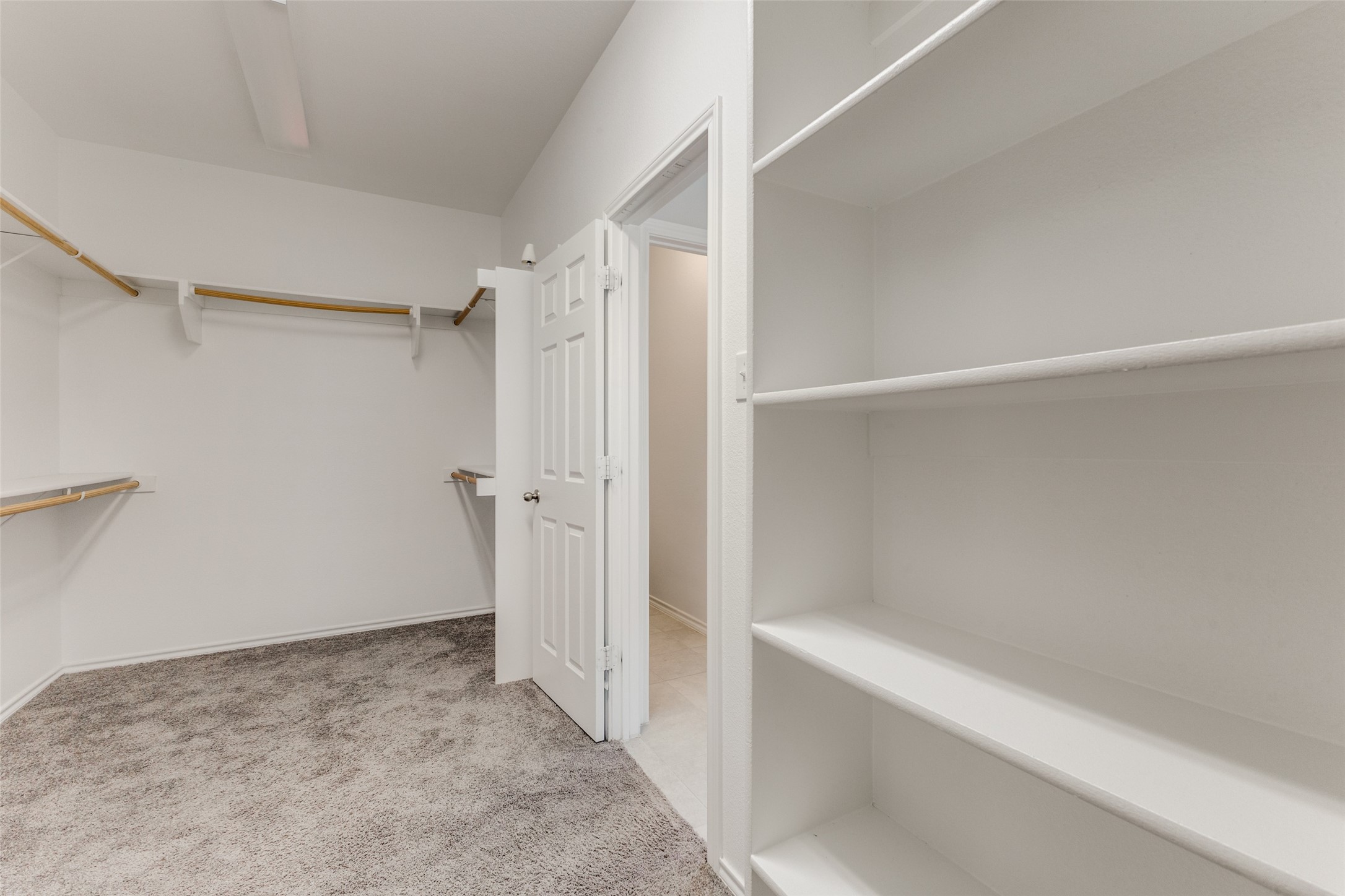 3404 Agate Trail