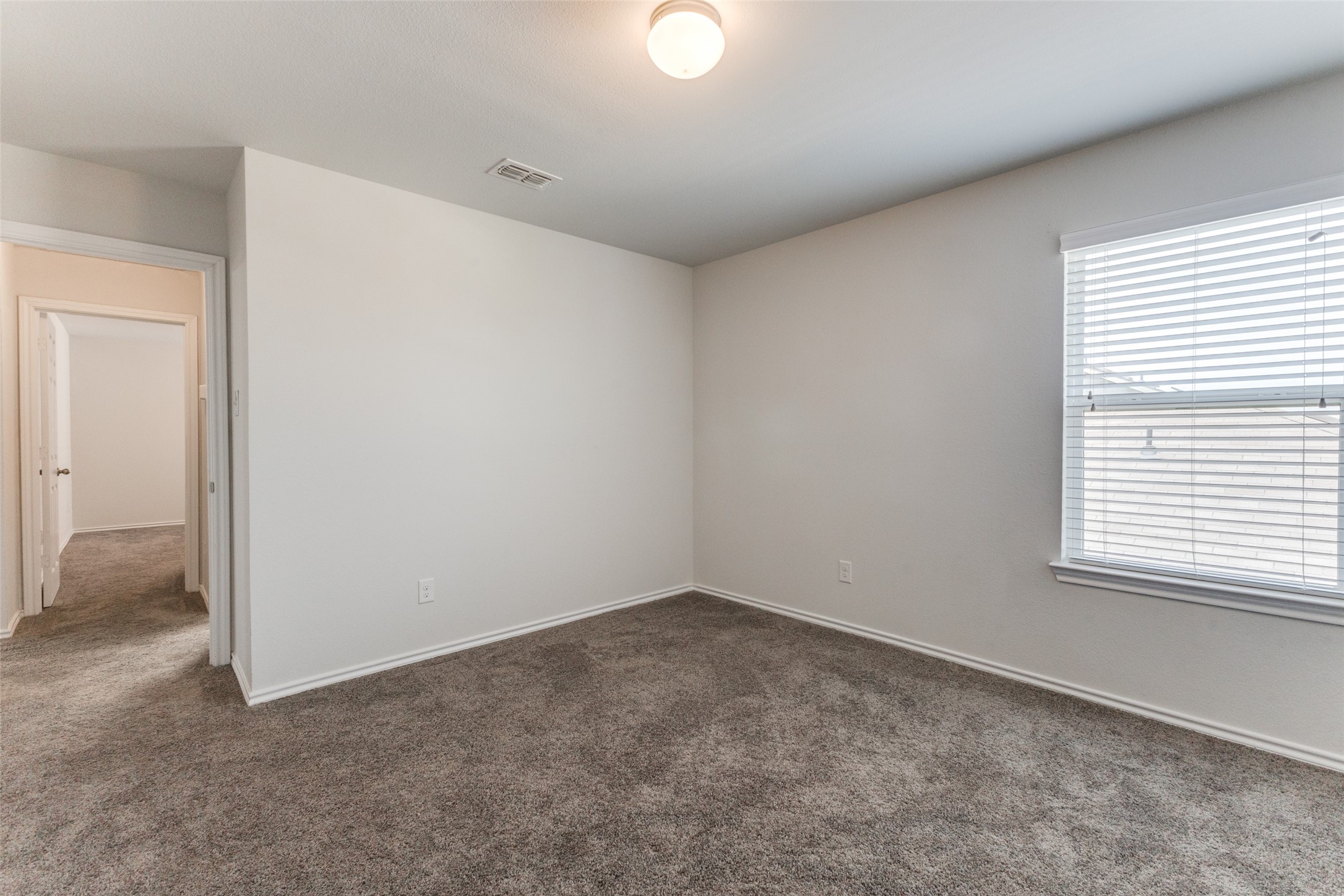 3404 Agate Trail