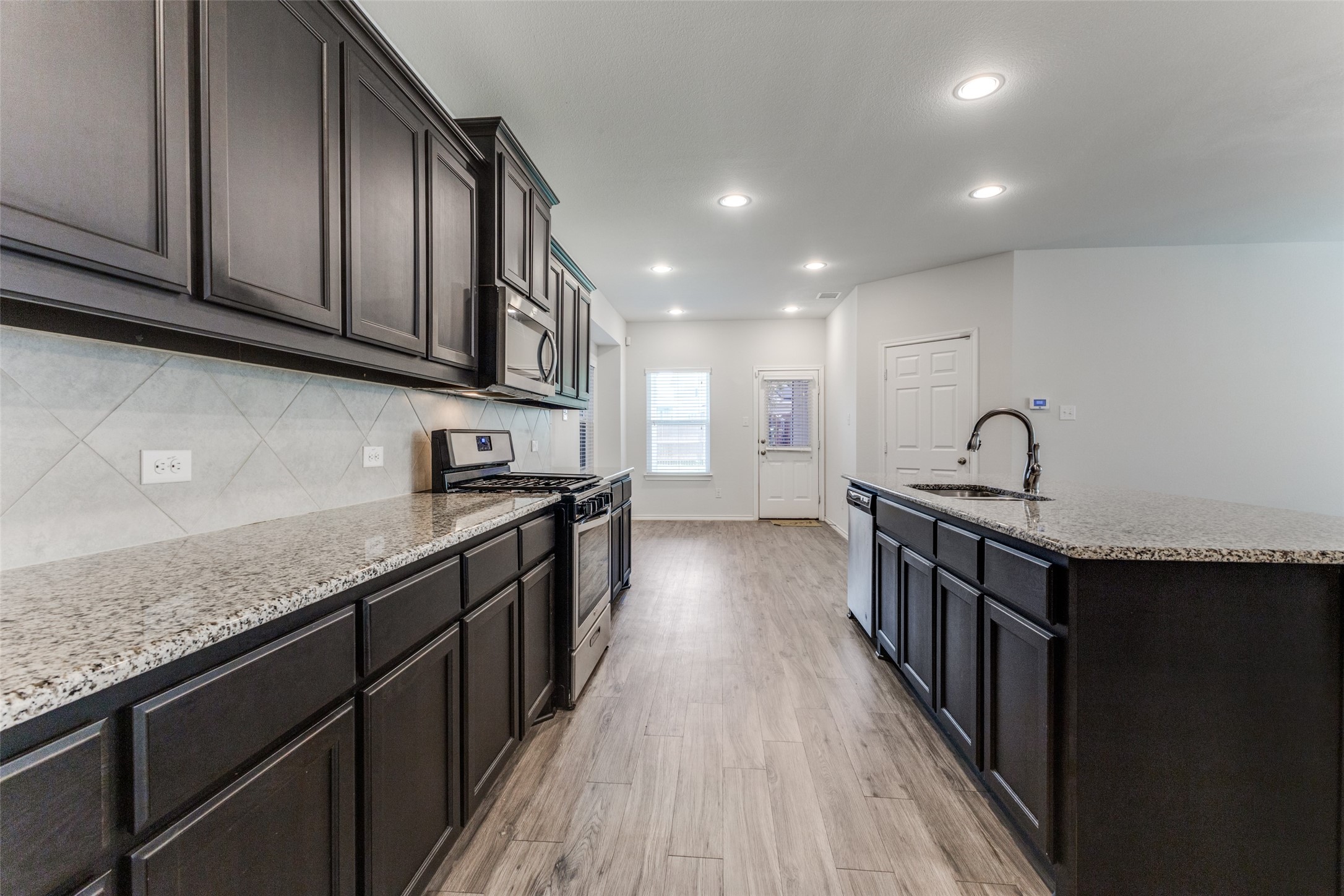 3404 Agate Trail