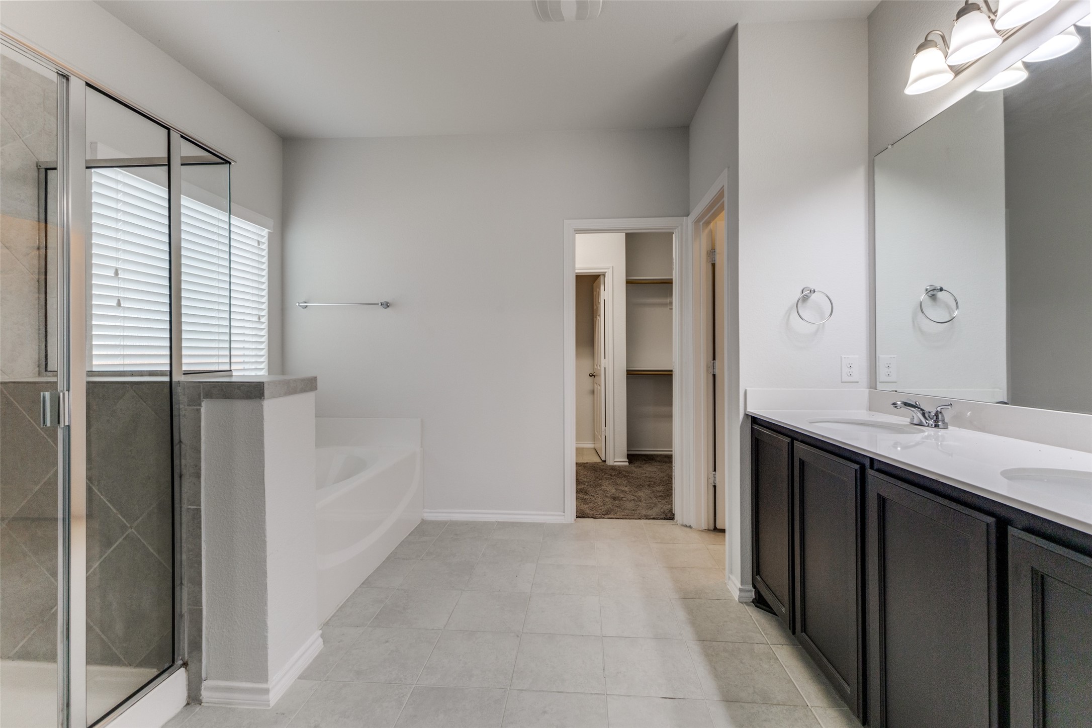 3404 Agate Trail