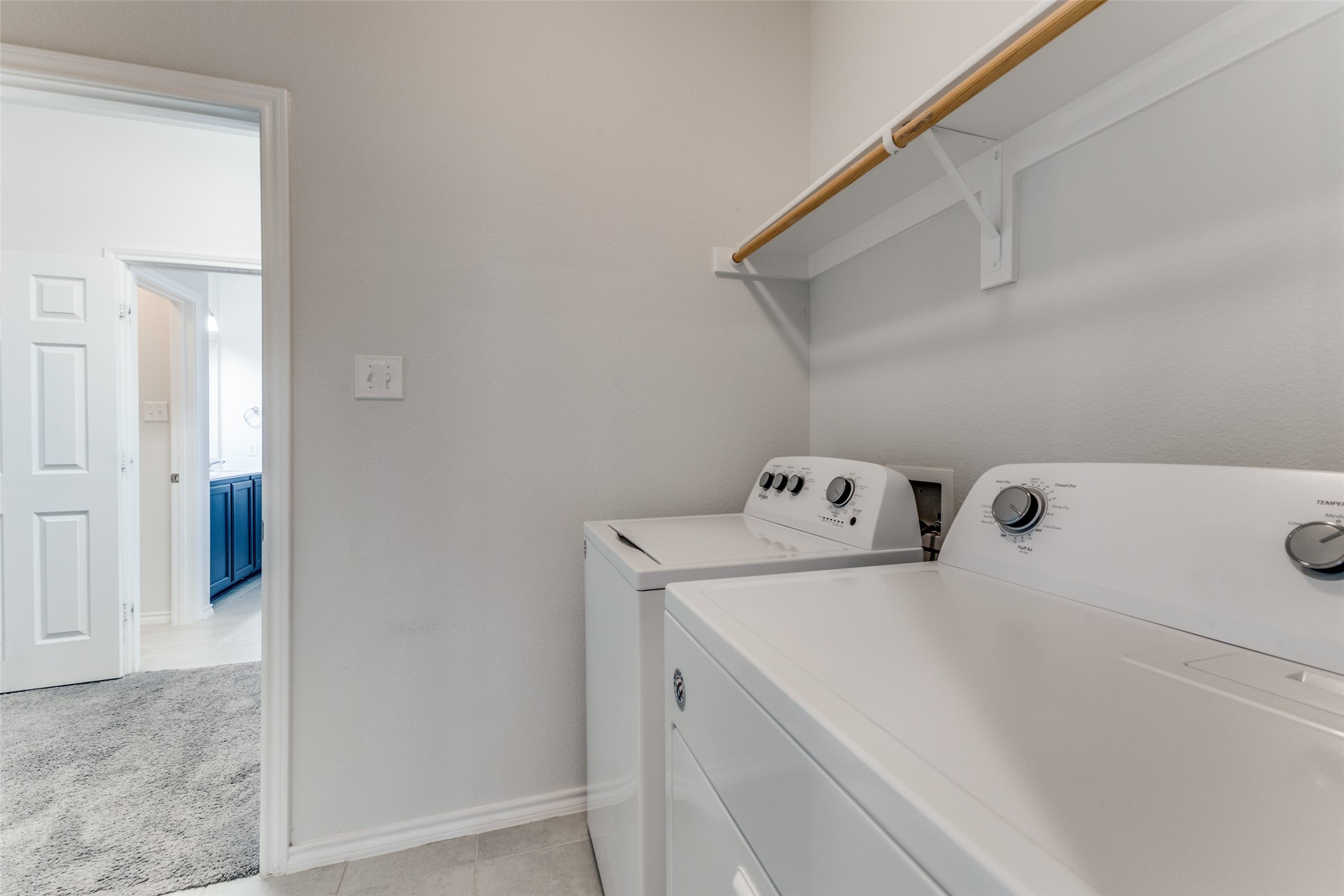 3404 Agate Trail