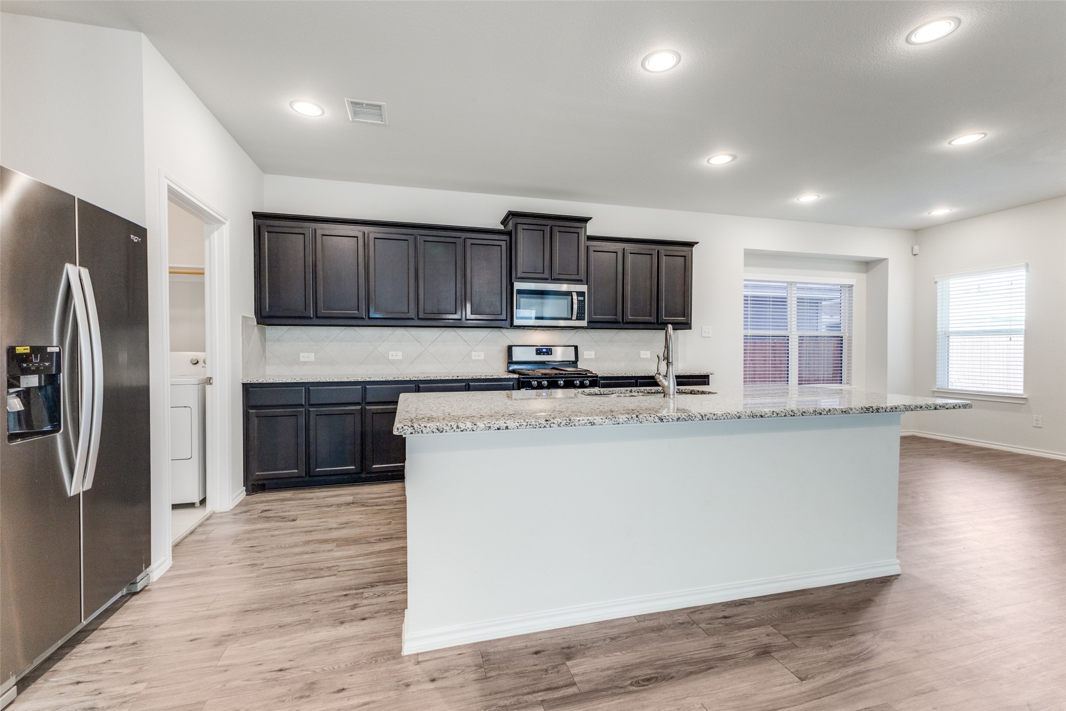 3404 Agate Trail