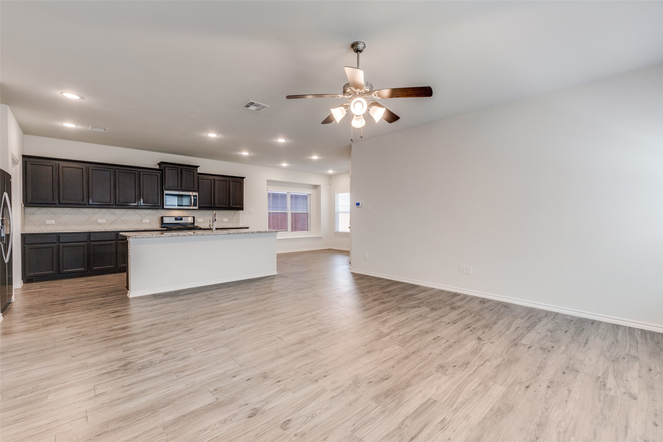 3404 Agate Trail