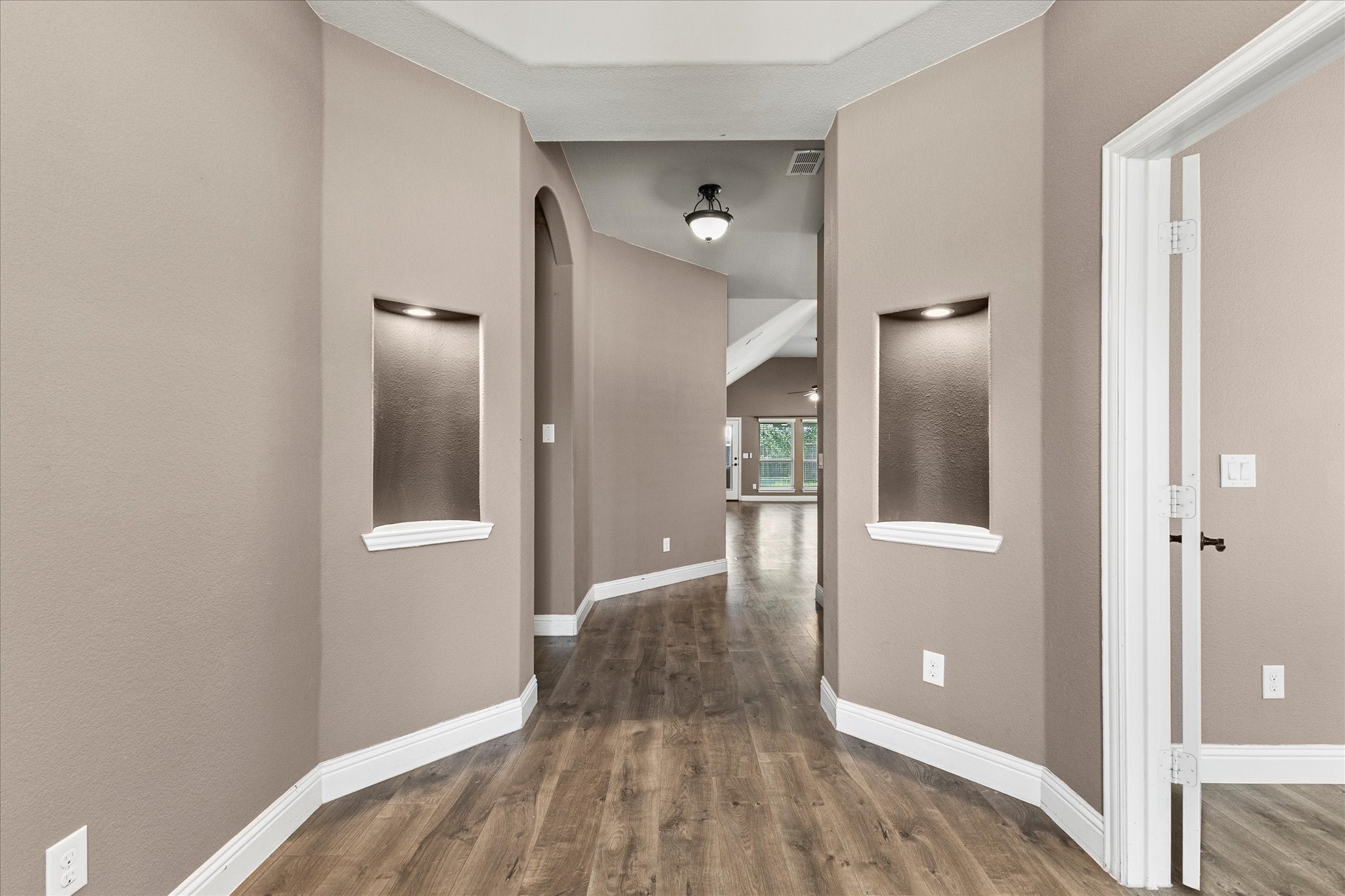 205 Roscoe Drive