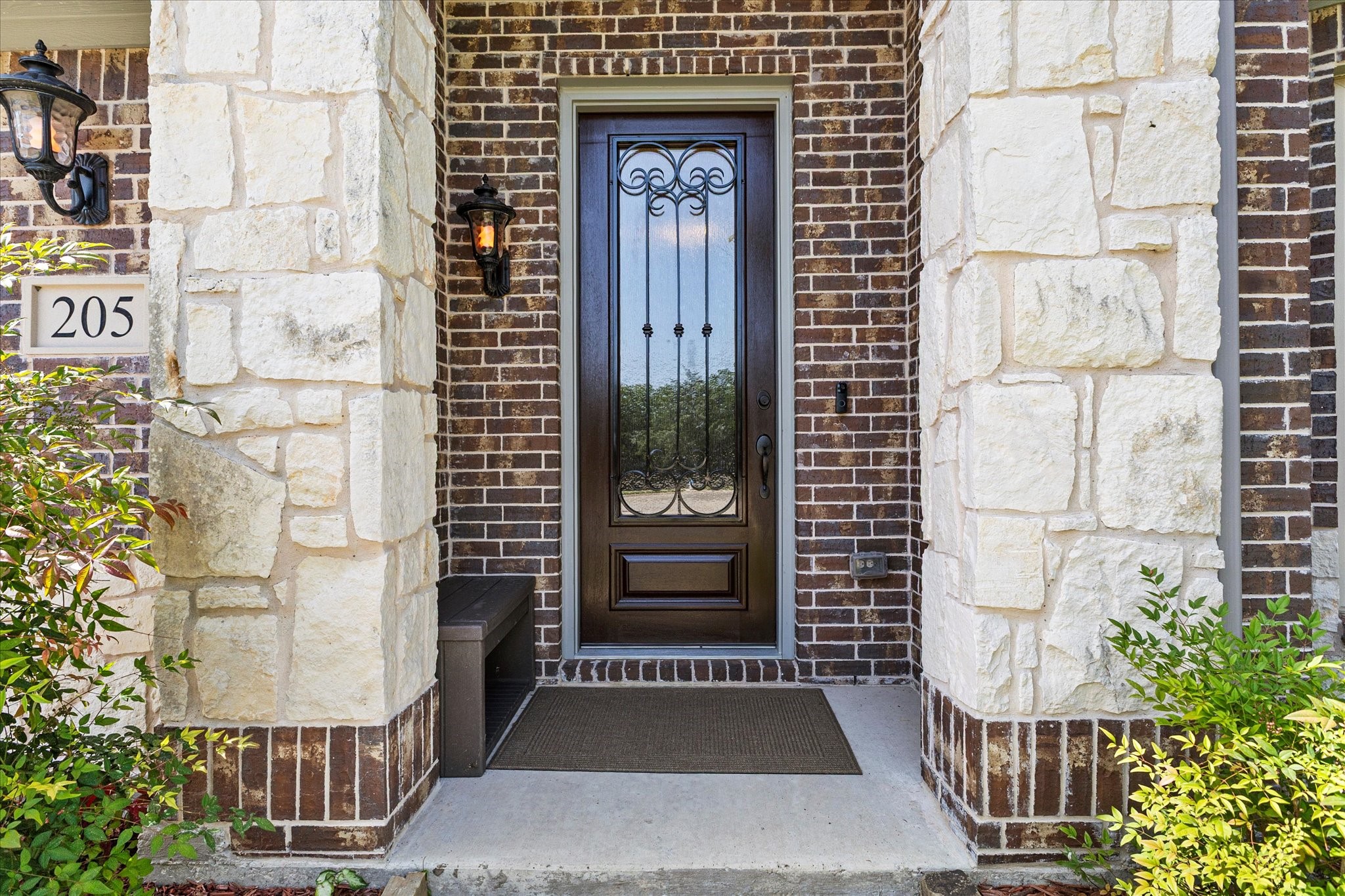 205 Roscoe Drive