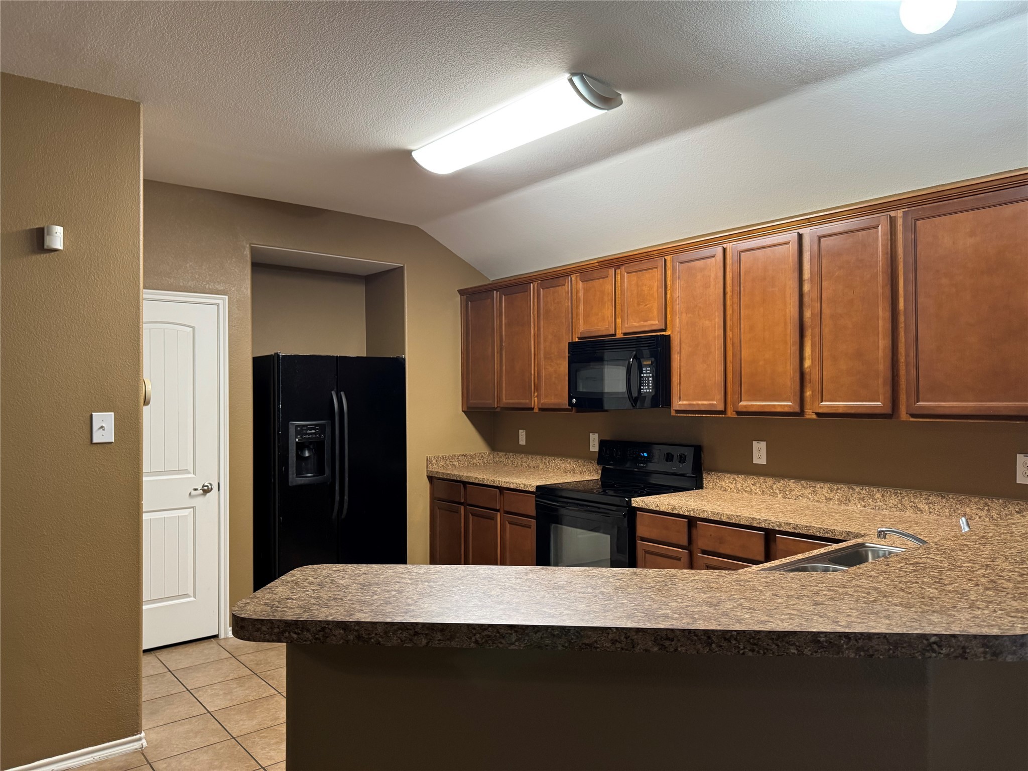 3636 Swallow Drive