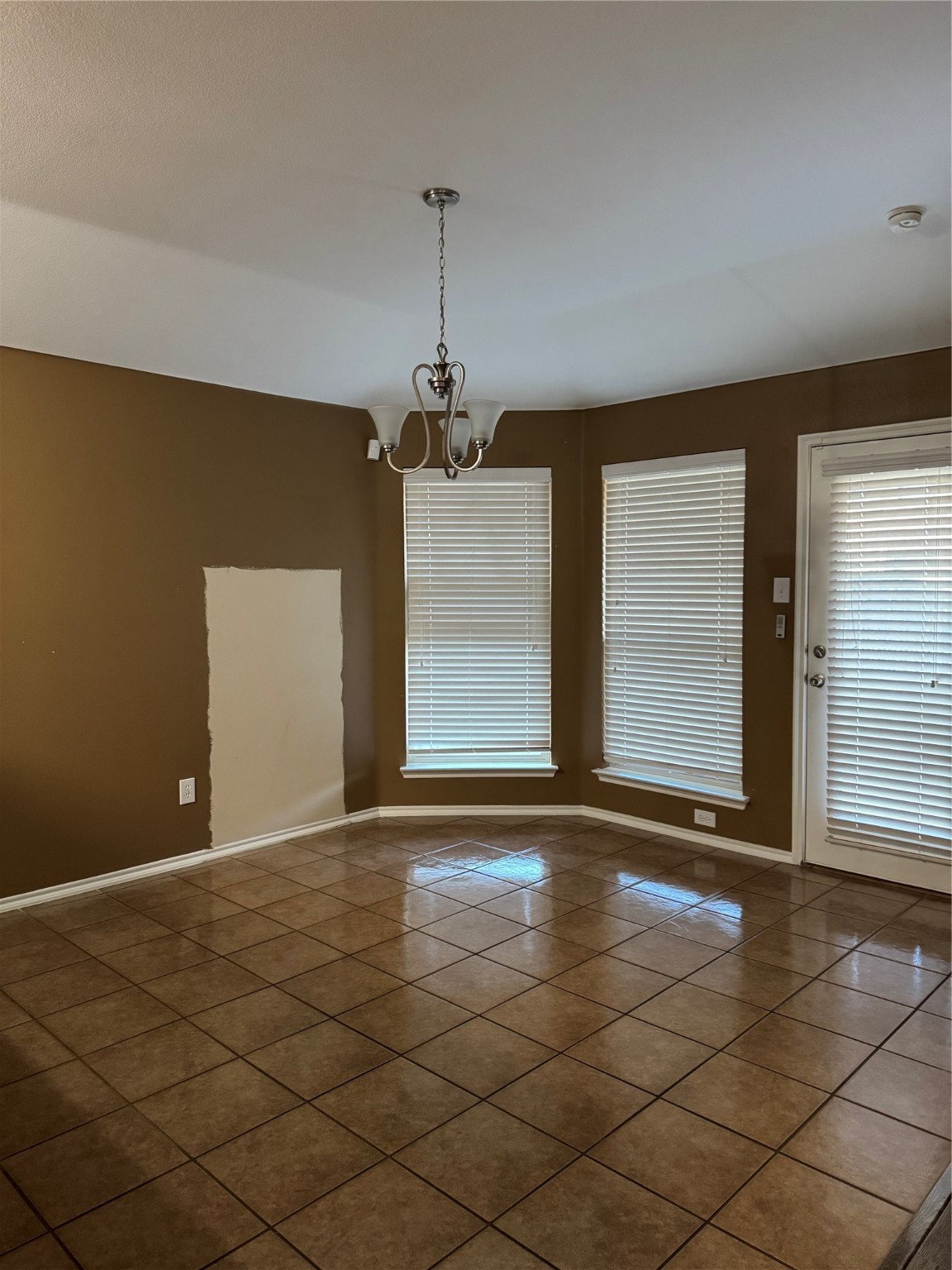 3636 Swallow Drive