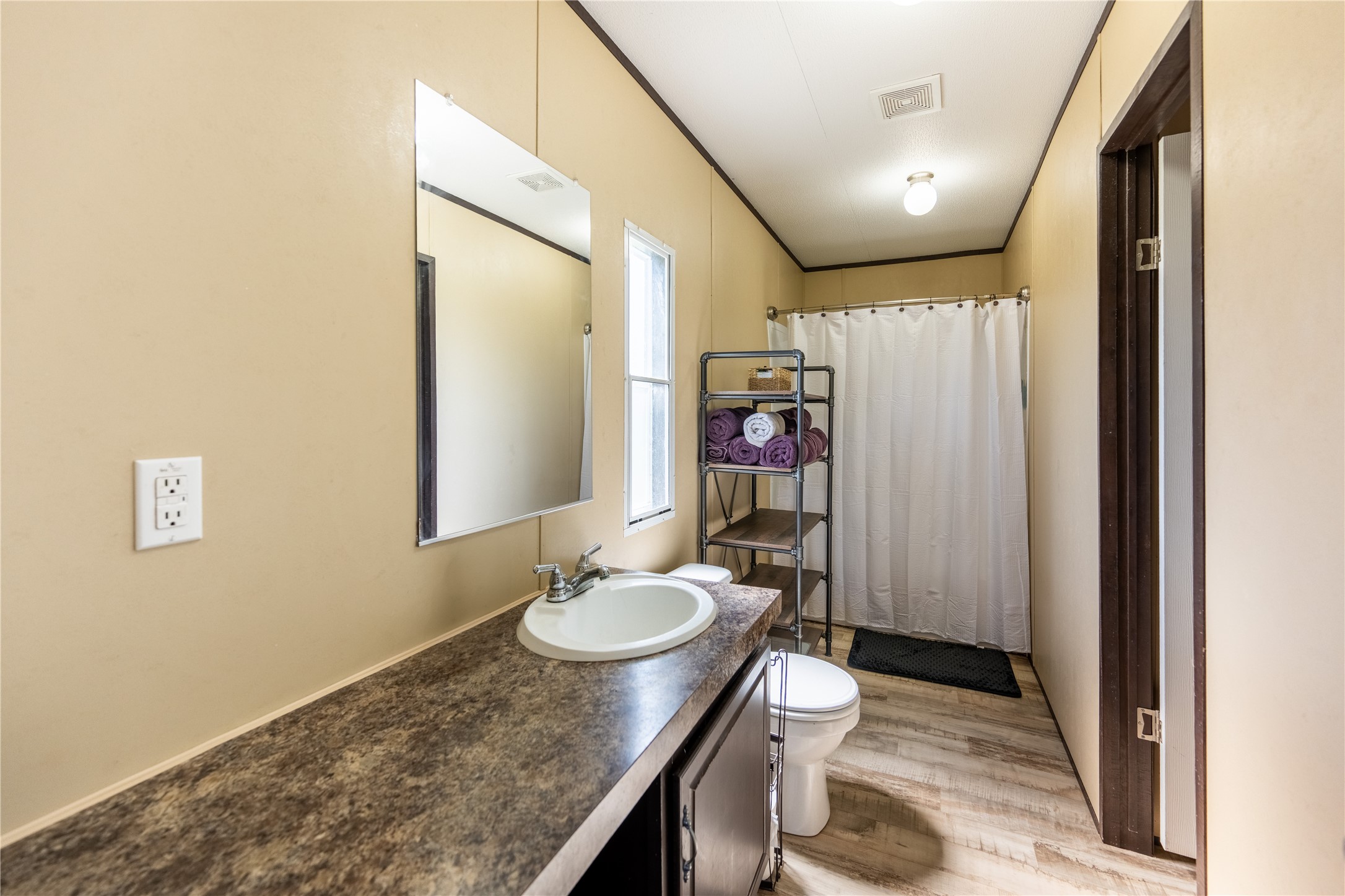 2737 Merrington