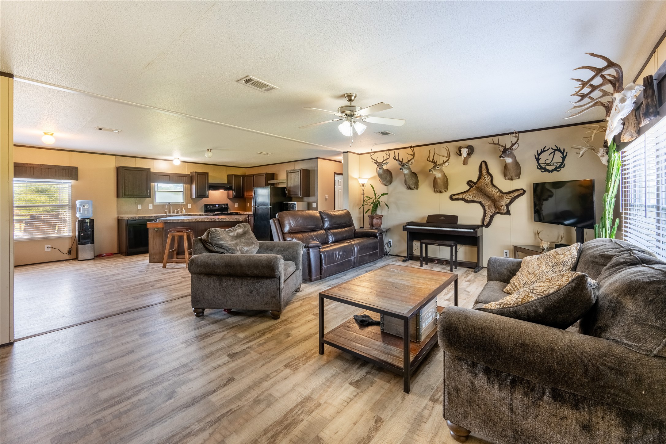 2737 Merrington
