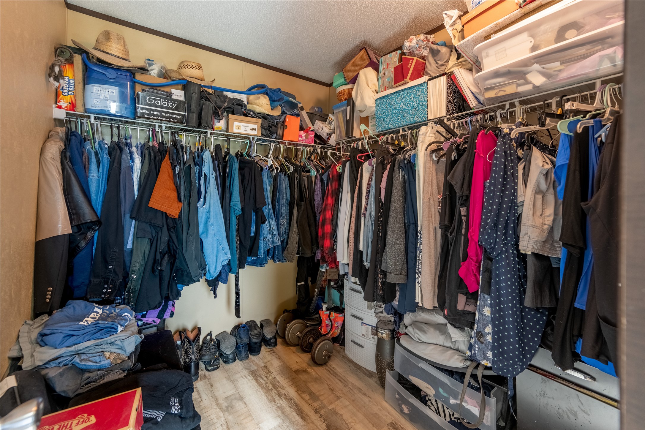 2737 Merrington
