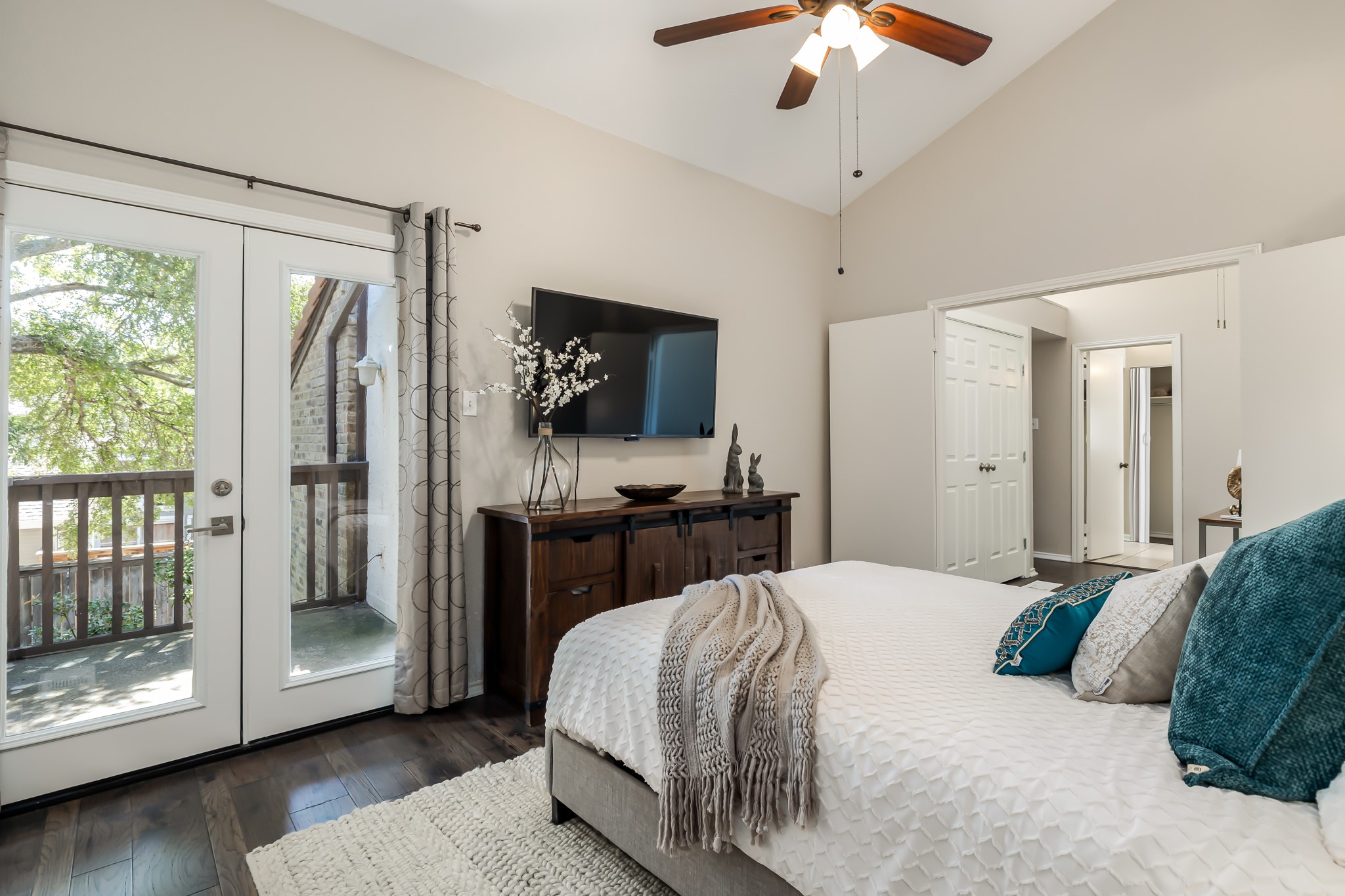18040 Midway Road 160