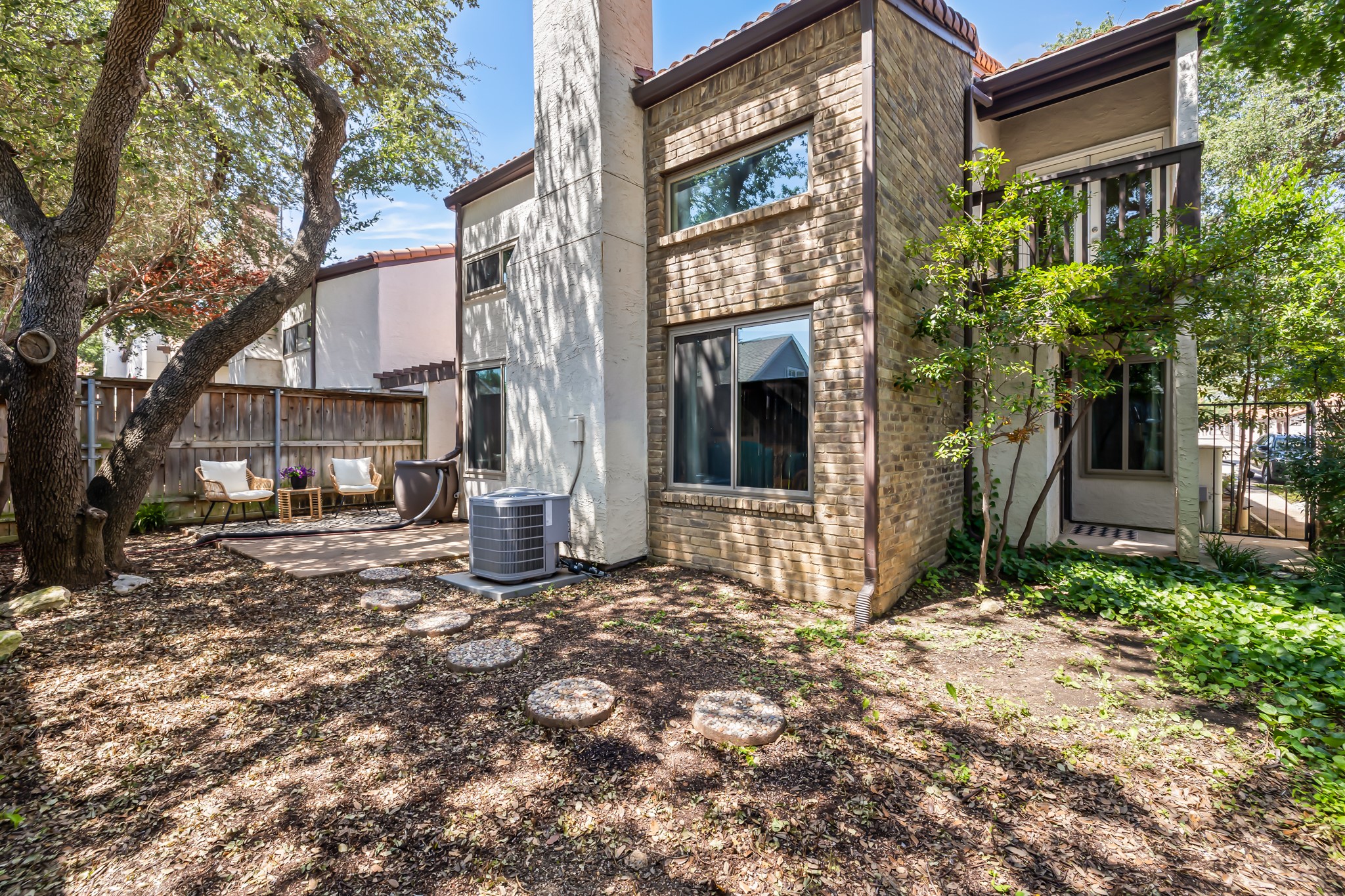 18040 Midway Road 160