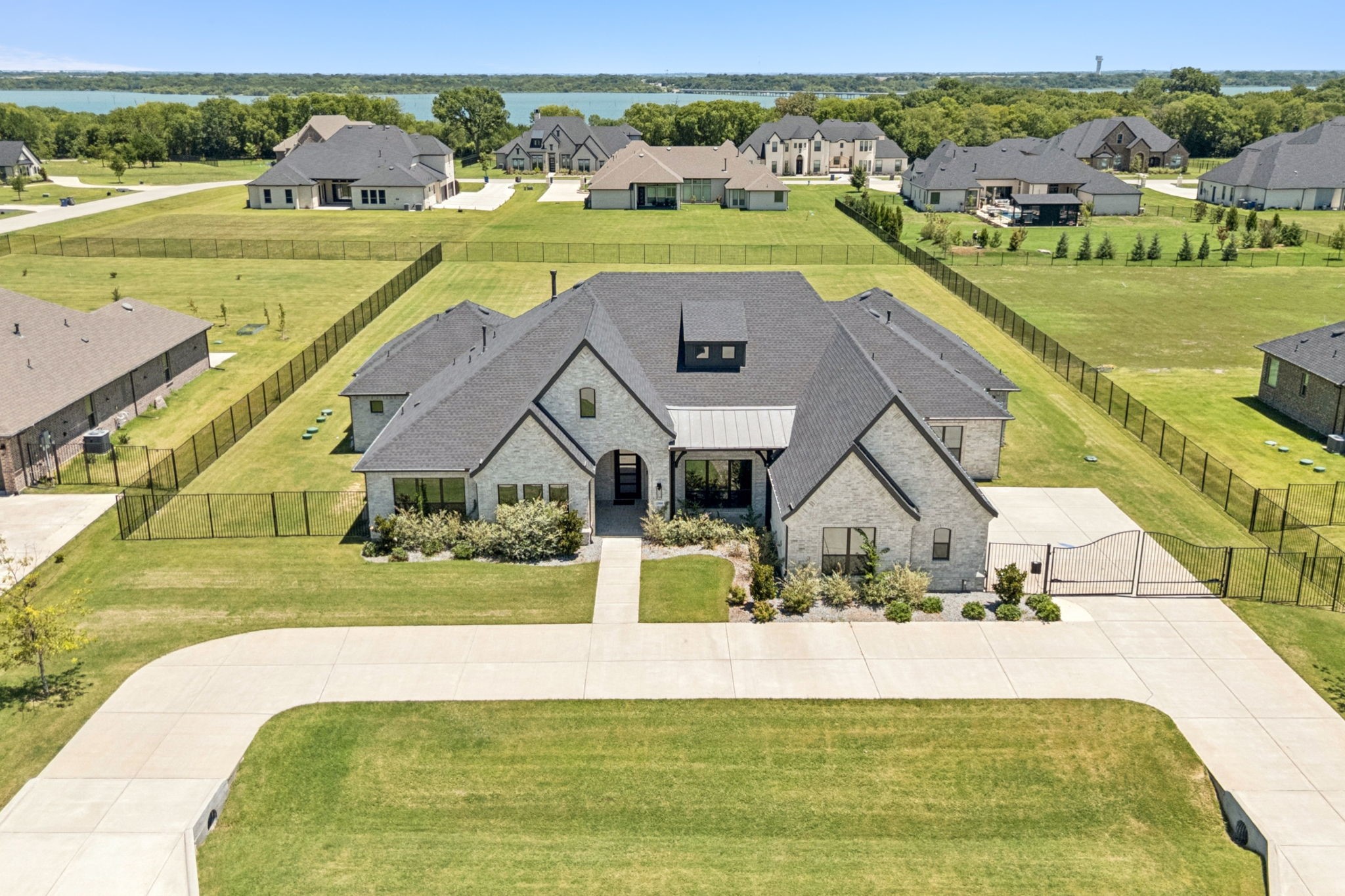 1360 Driftwood Lane