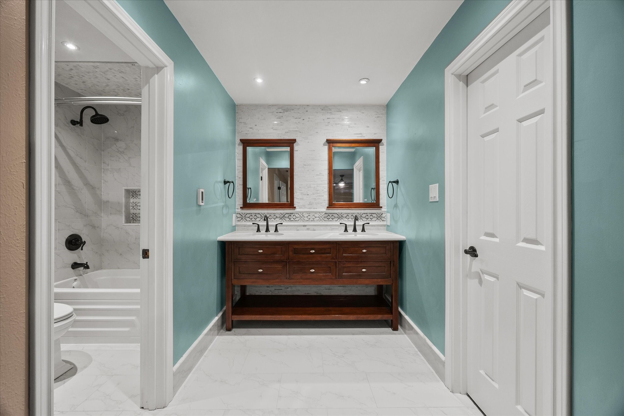 813 Zion Hill Circle