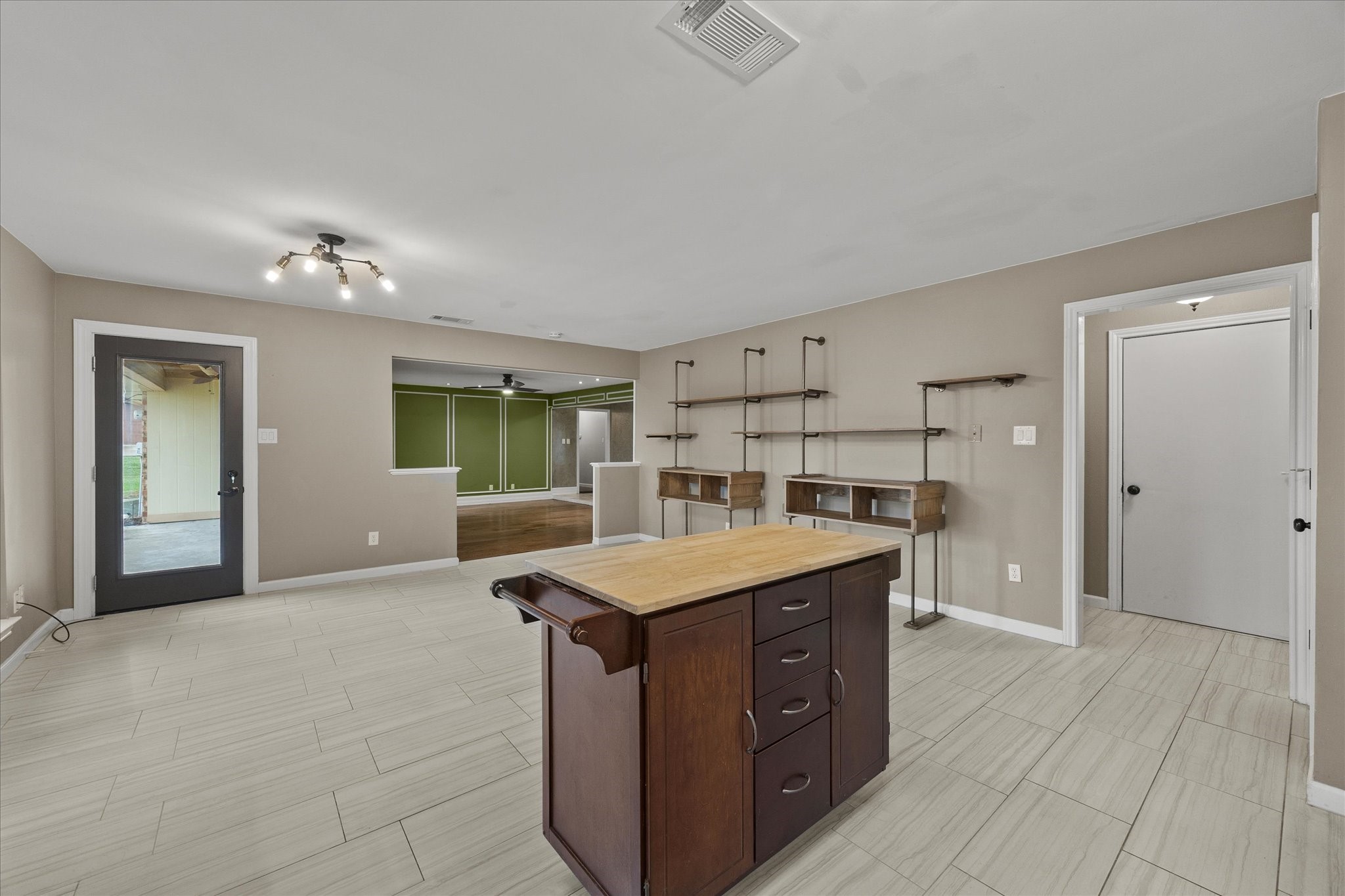 813 Zion Hill Circle