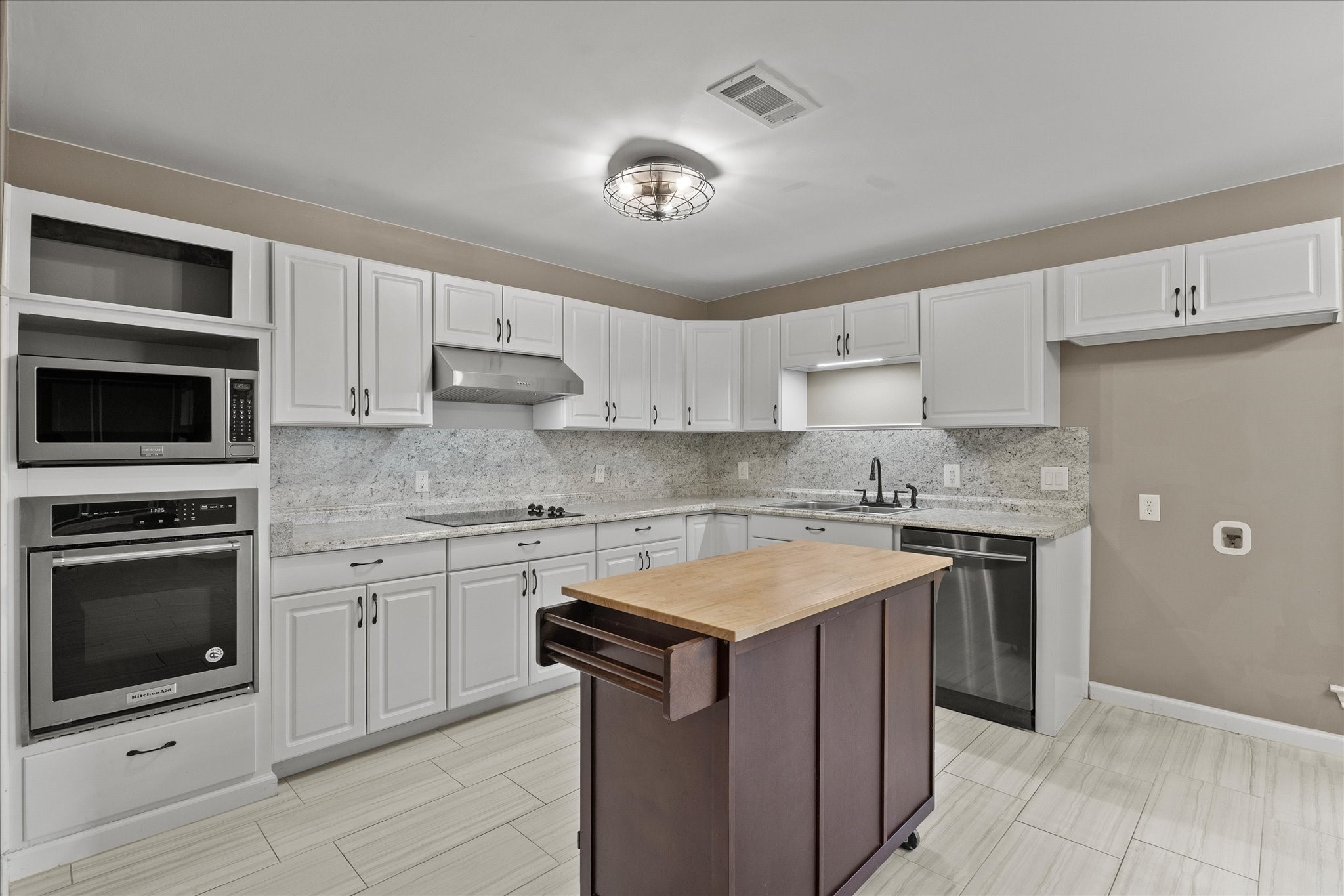 813 Zion Hill Circle