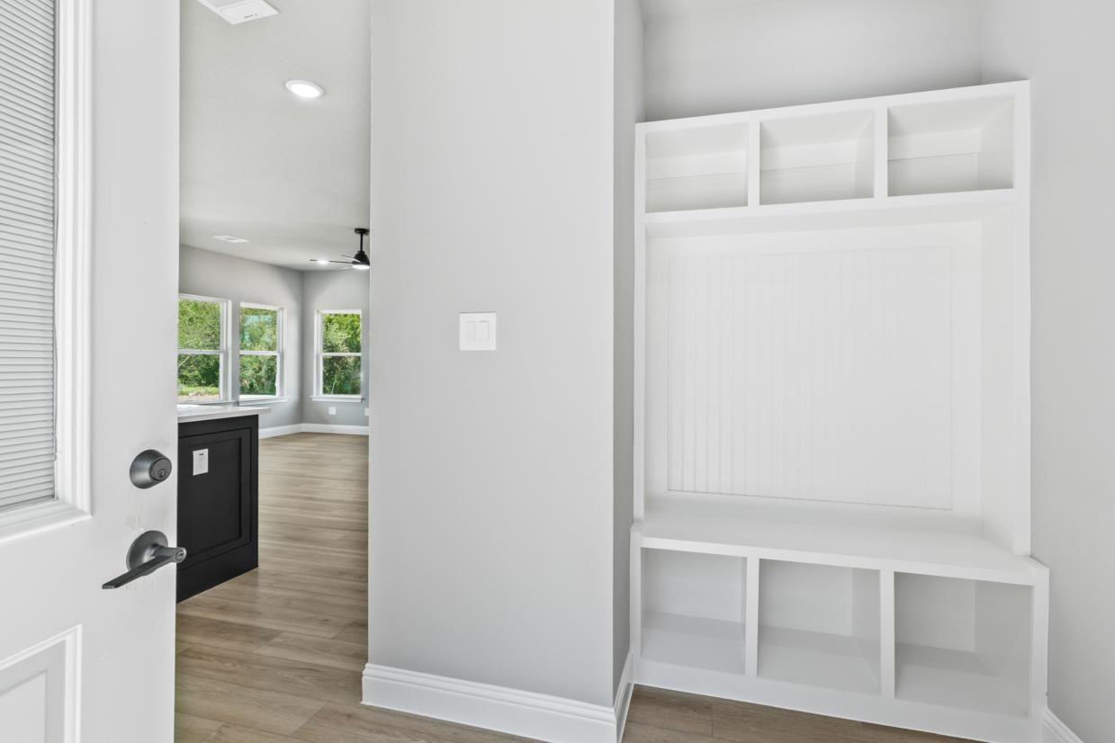 807 Arrowhead Drive