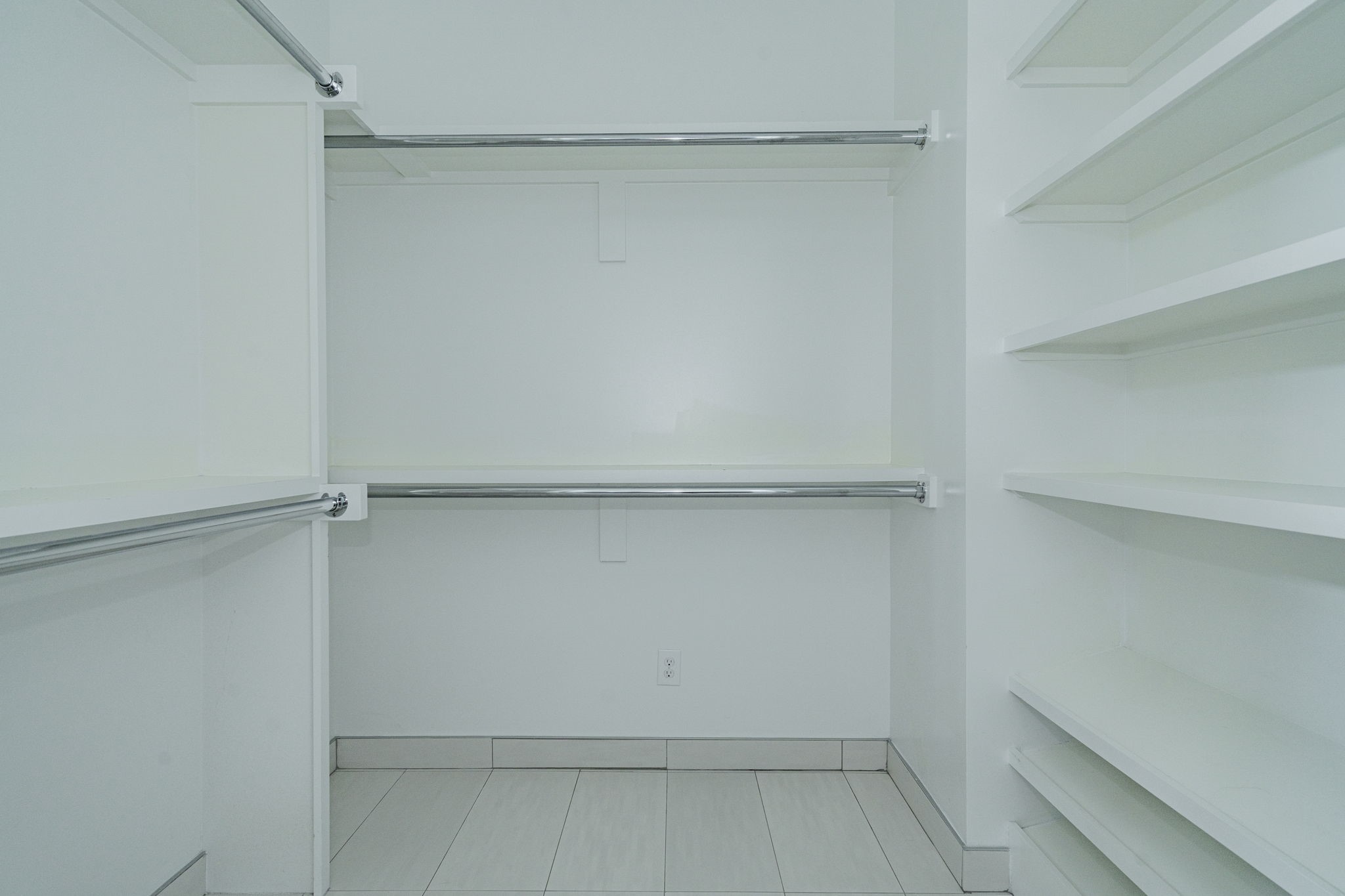 2706 Throckmorton Street B