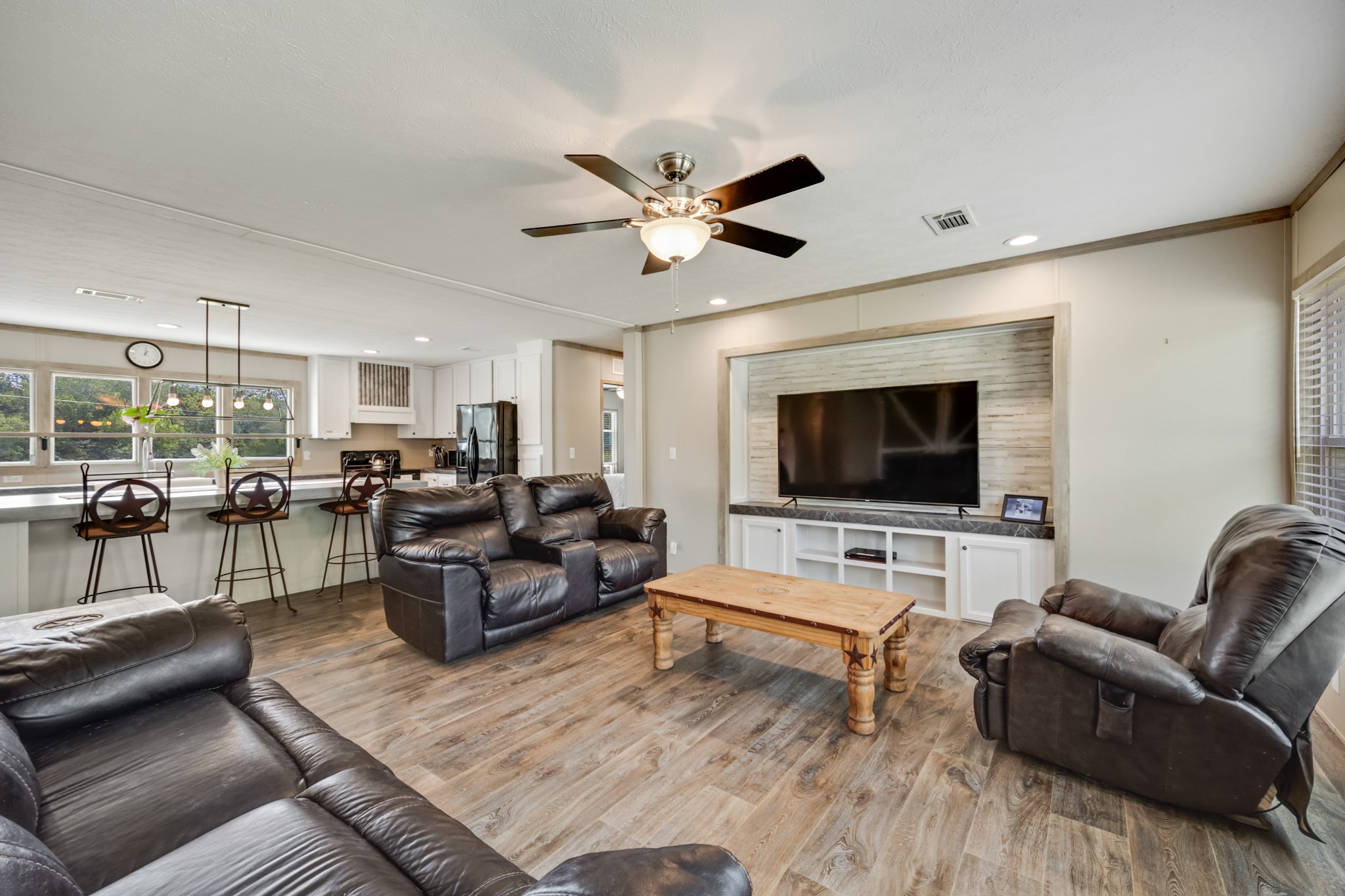 3370 County Road 3213