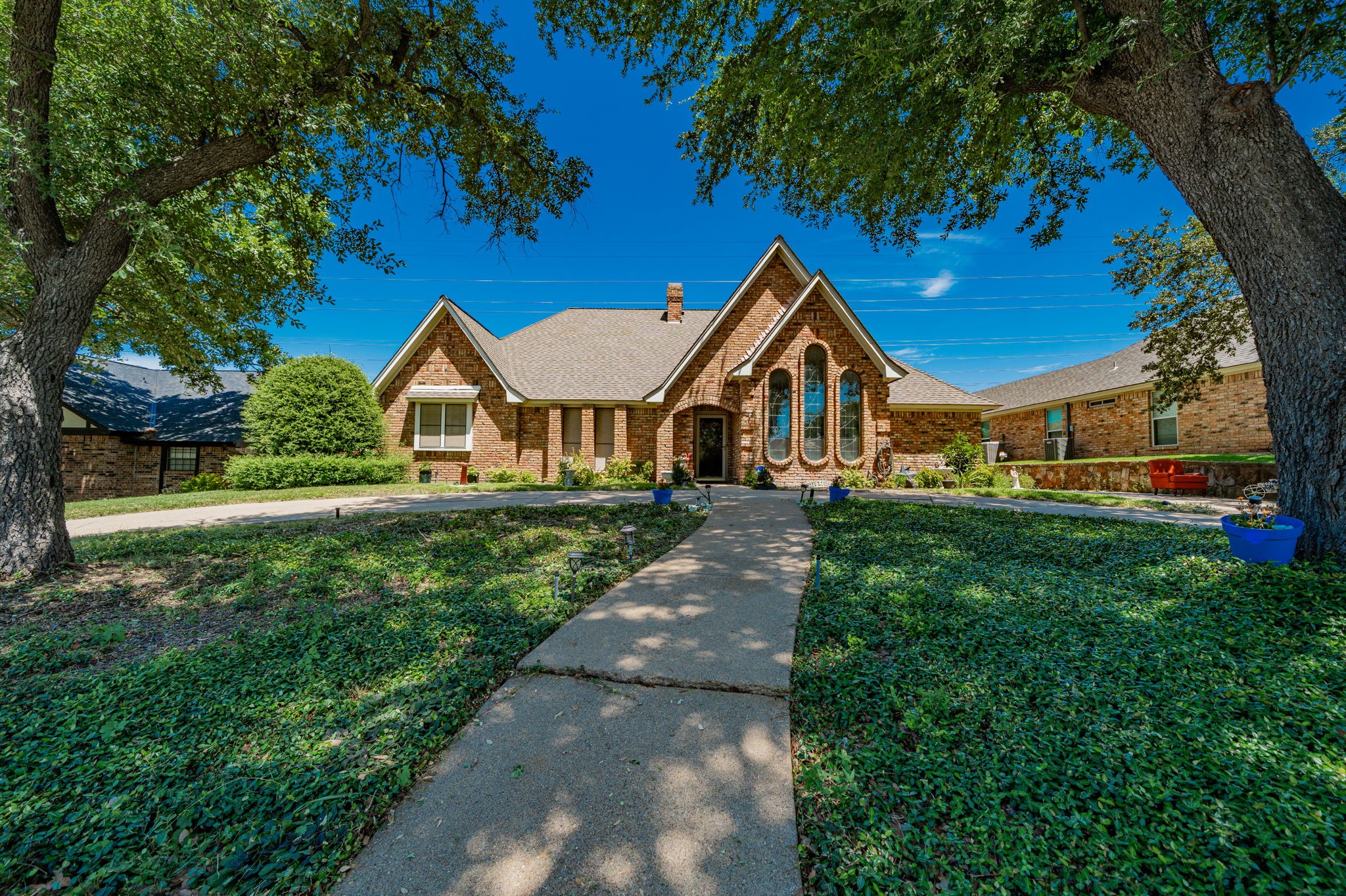 5040 Lake View Circle
